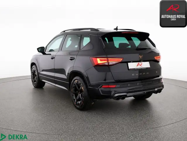 Cupra Ateca view 3