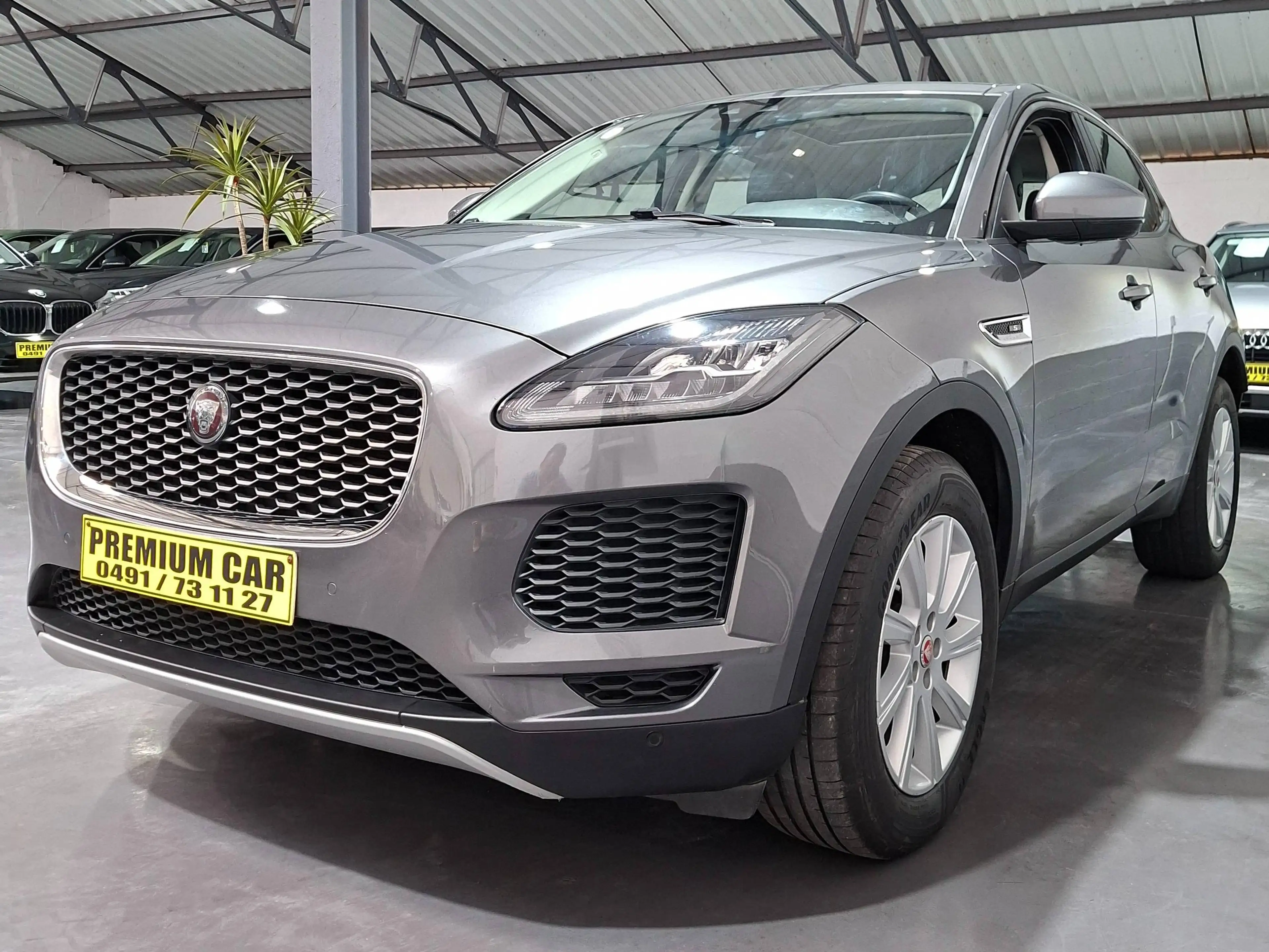 Jaguar E-Pace 🔺*E-Pace 2.0 D AWD TOIT PANORAMQUE CUIR *🔺 — photo 8