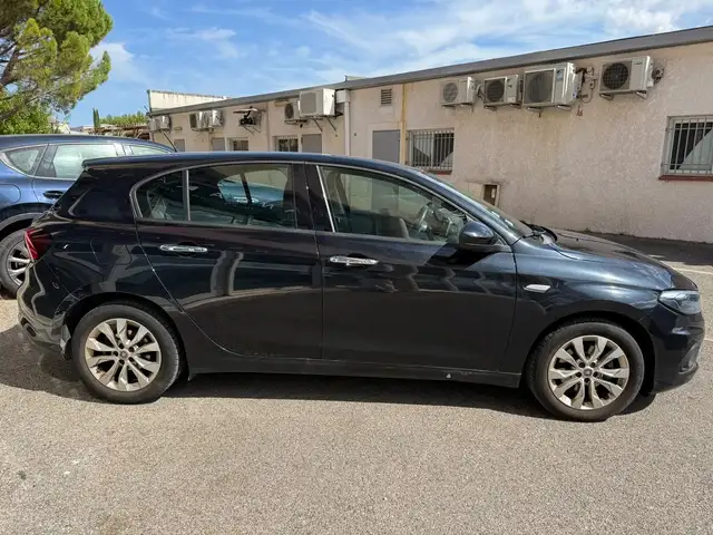 Fiat Tipo view 4
