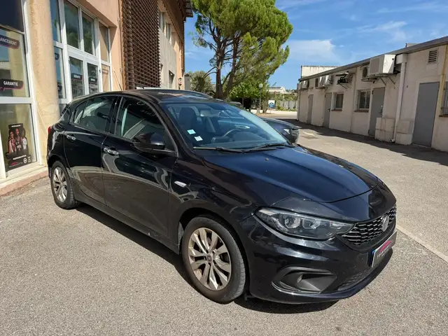 Fiat Tipo view 3