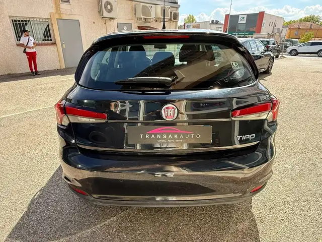 Fiat Tipo view 5