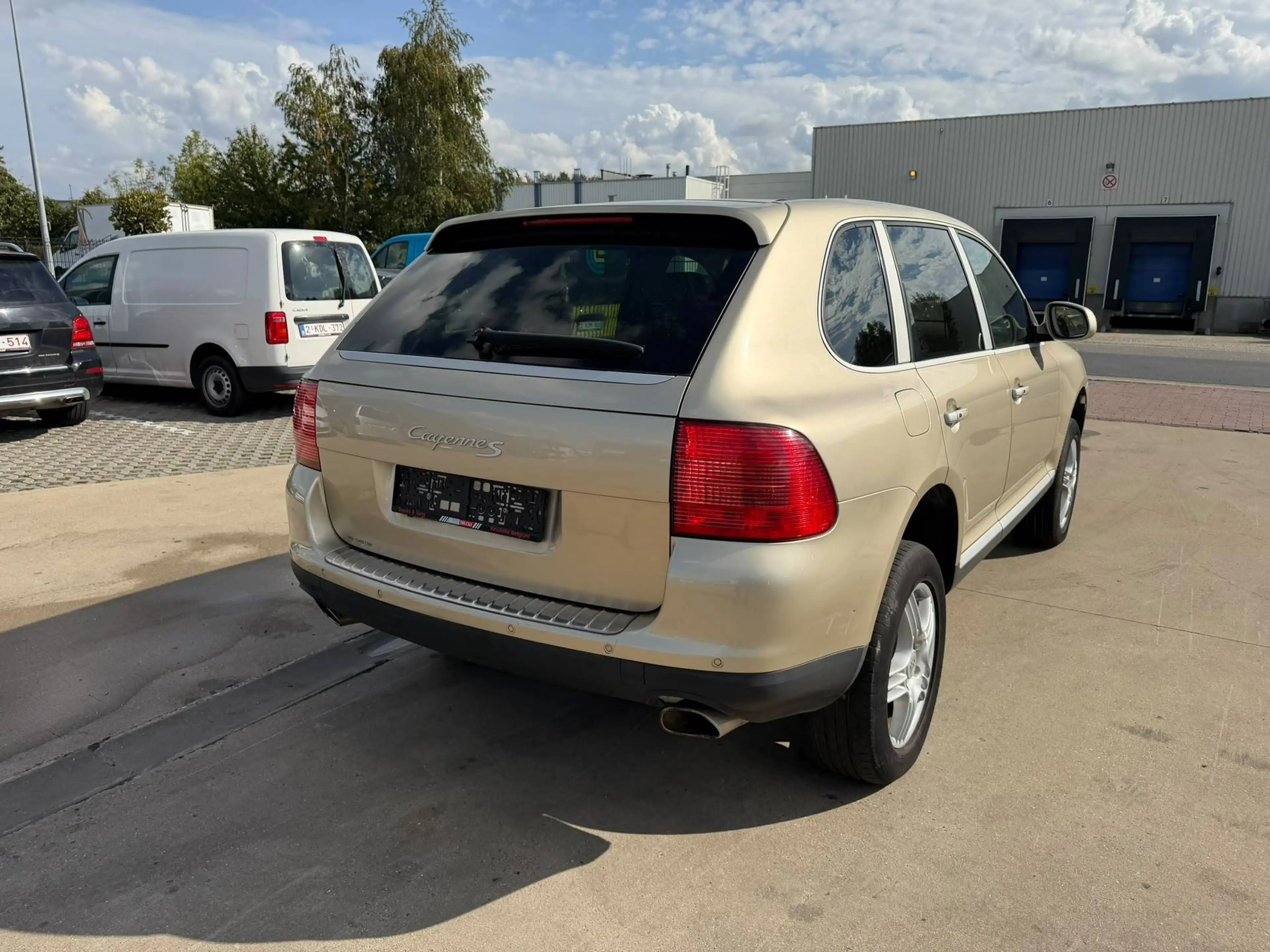 Porsche Cayenne S (Stock ID 48246) — photo 9