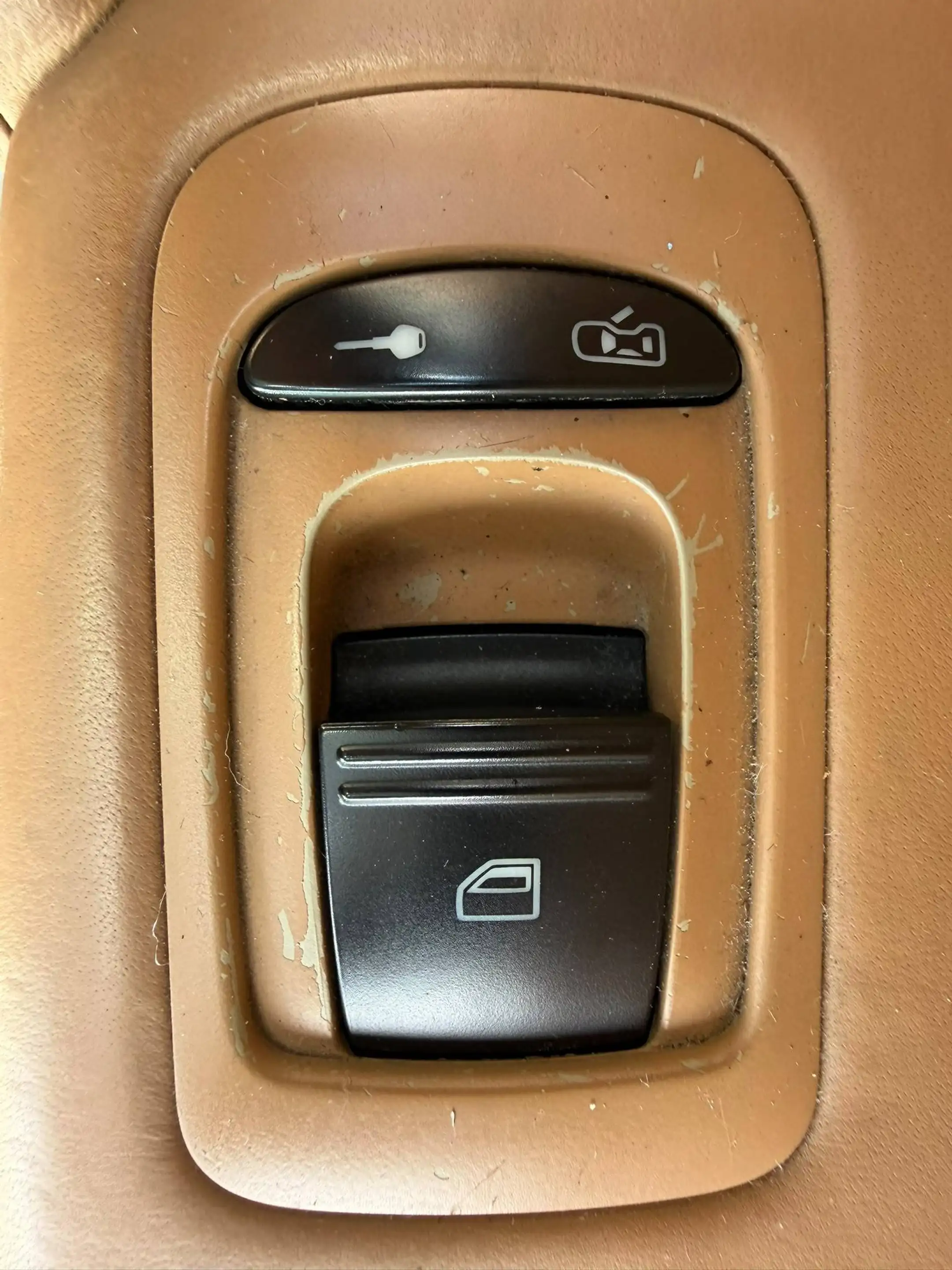 Porsche Cayenne S (Stock ID 48246) — photo 15