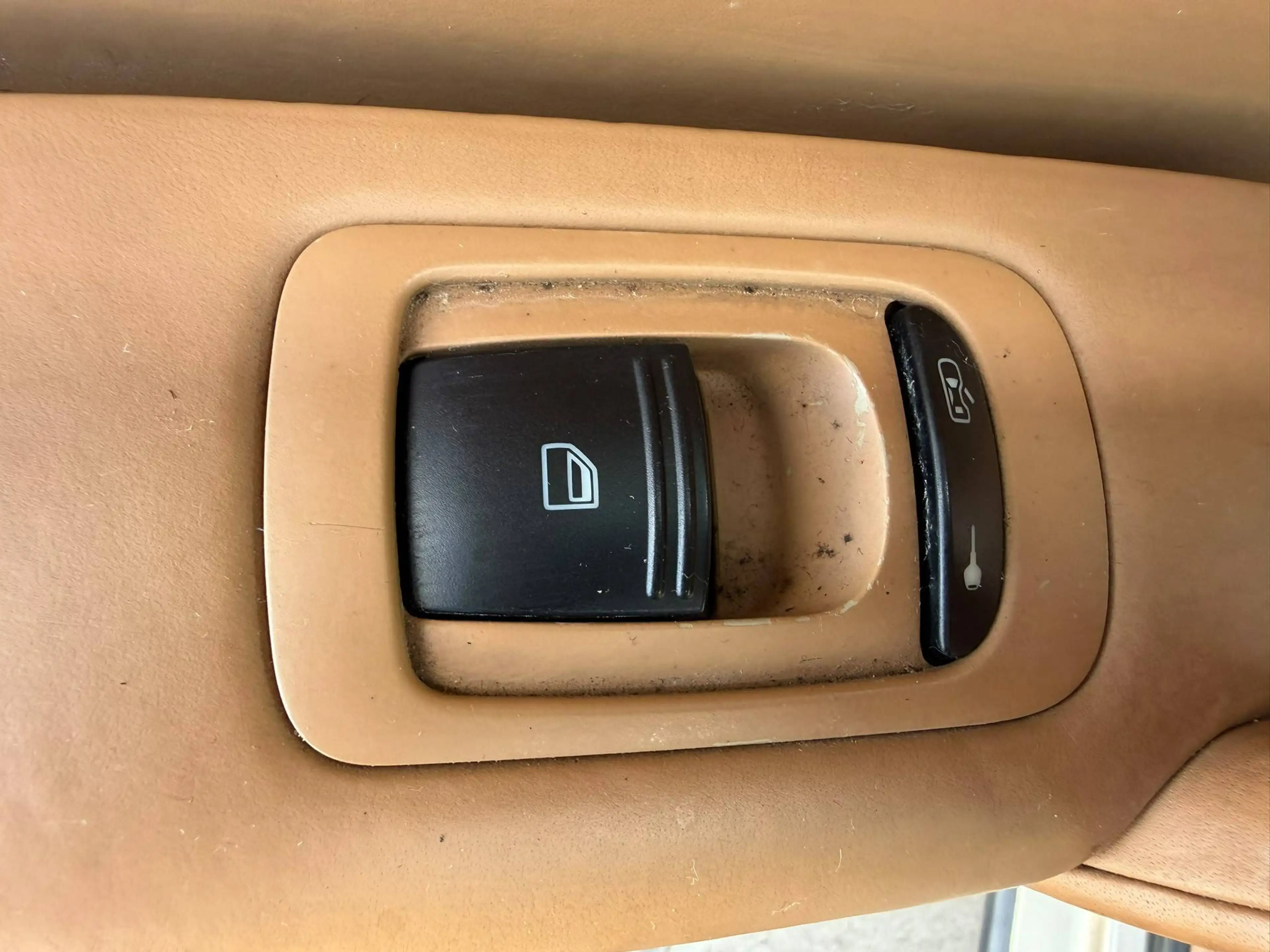 Porsche Cayenne S (Stock ID 48246) — photo 13