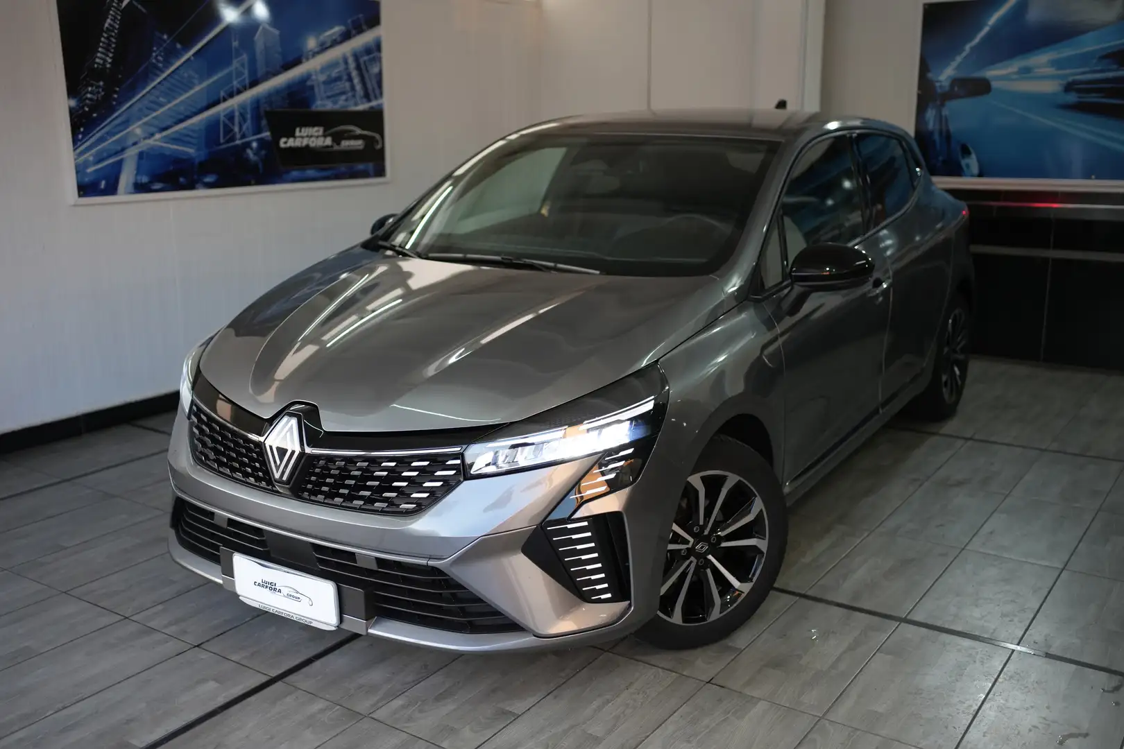 Renault Clio TCe 90 CV 5 porte Techno Grau - 1