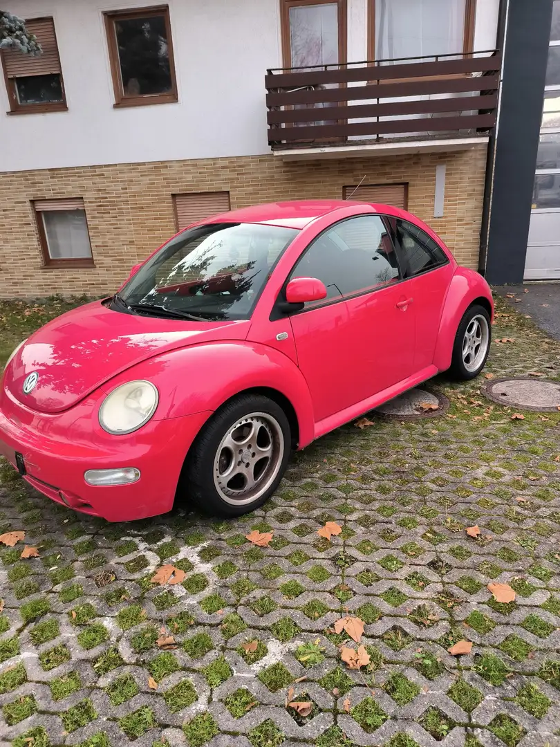 Volkswagen New Beetle 2.0 - 1