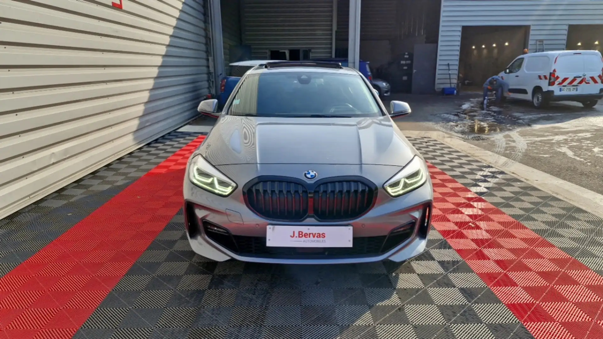 BMW 118 118d BVA8 M Sport - 2