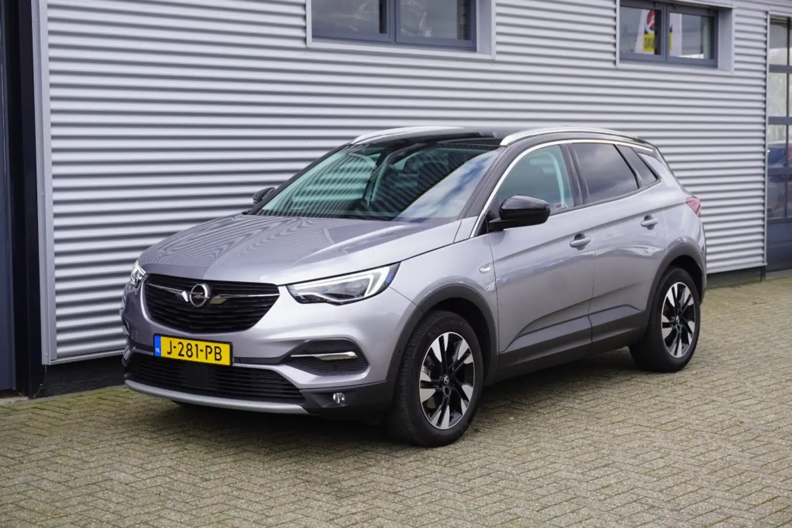 Opel Grandland X 1.2 Turbo Ultimate Automaat / Camera / Leer / LED Gris - 2