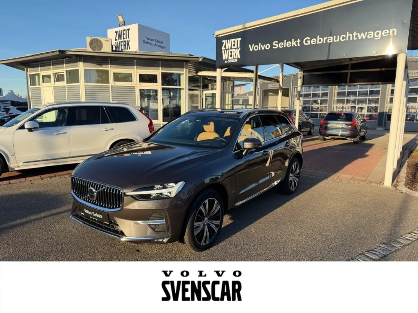 Volvo XC60 Ultimate Bright B5 AWD HUD AHK Digitales Cockpit M Grau - 1