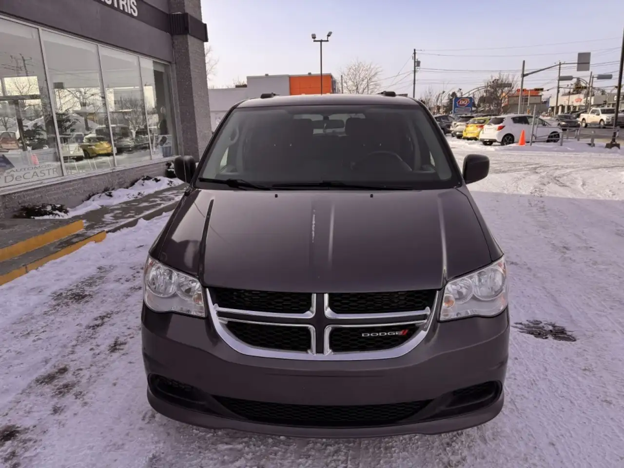 Dodge Grand Caravan снимка Dodge Grand Caravan