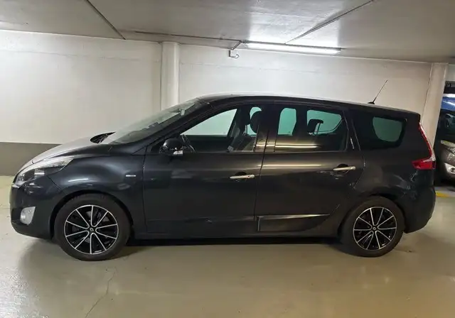 Renault Grand Scenic view 7
