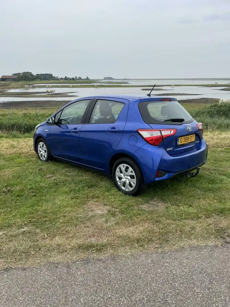 Toyota Yaris Yaris 1.5 Full Hybrid 5D Aut Blauw - 2