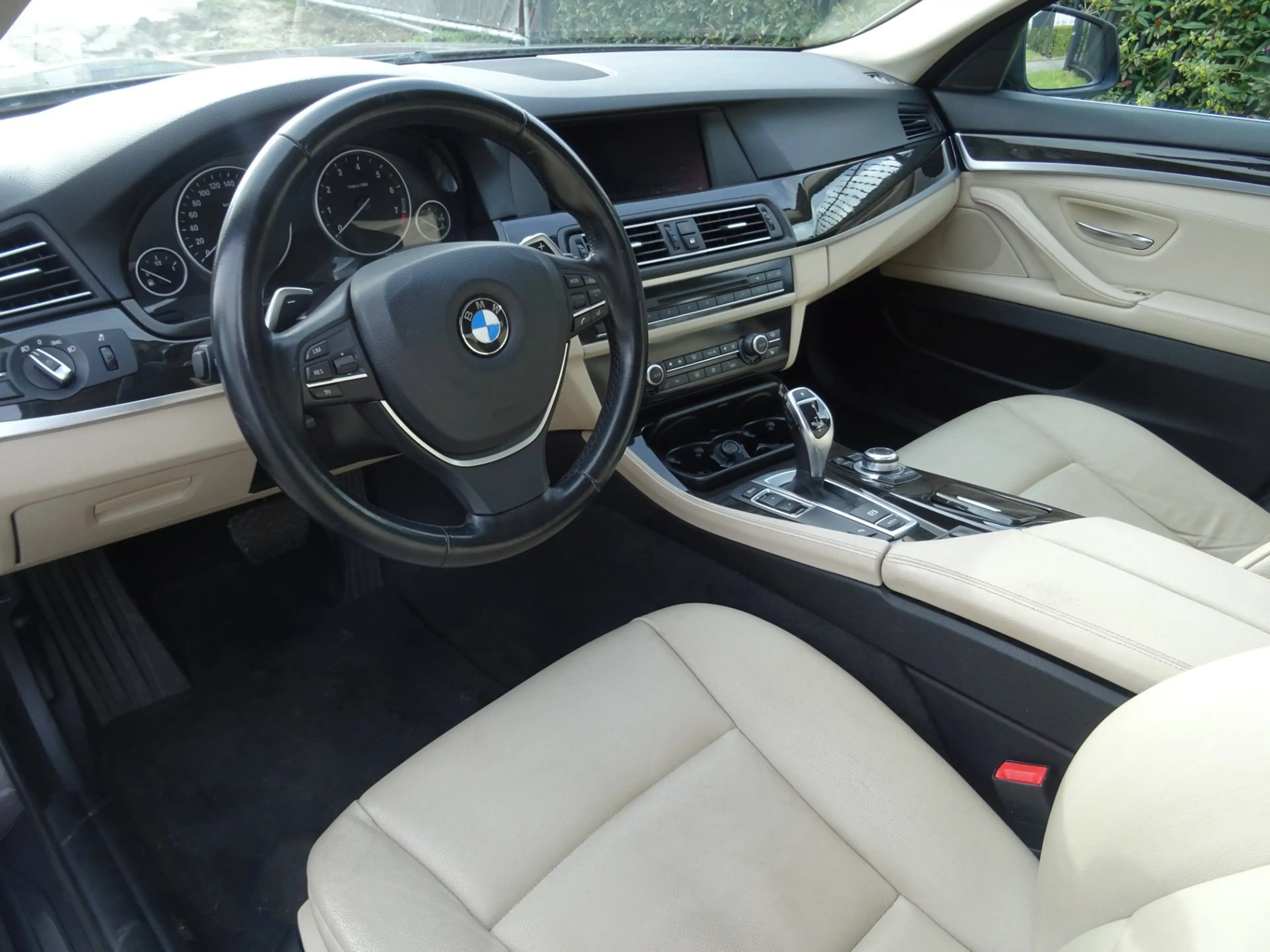 BMW 523 5-serie 523i High Executive NL-AUTO NAP/LEER/NAV/P — photo 6