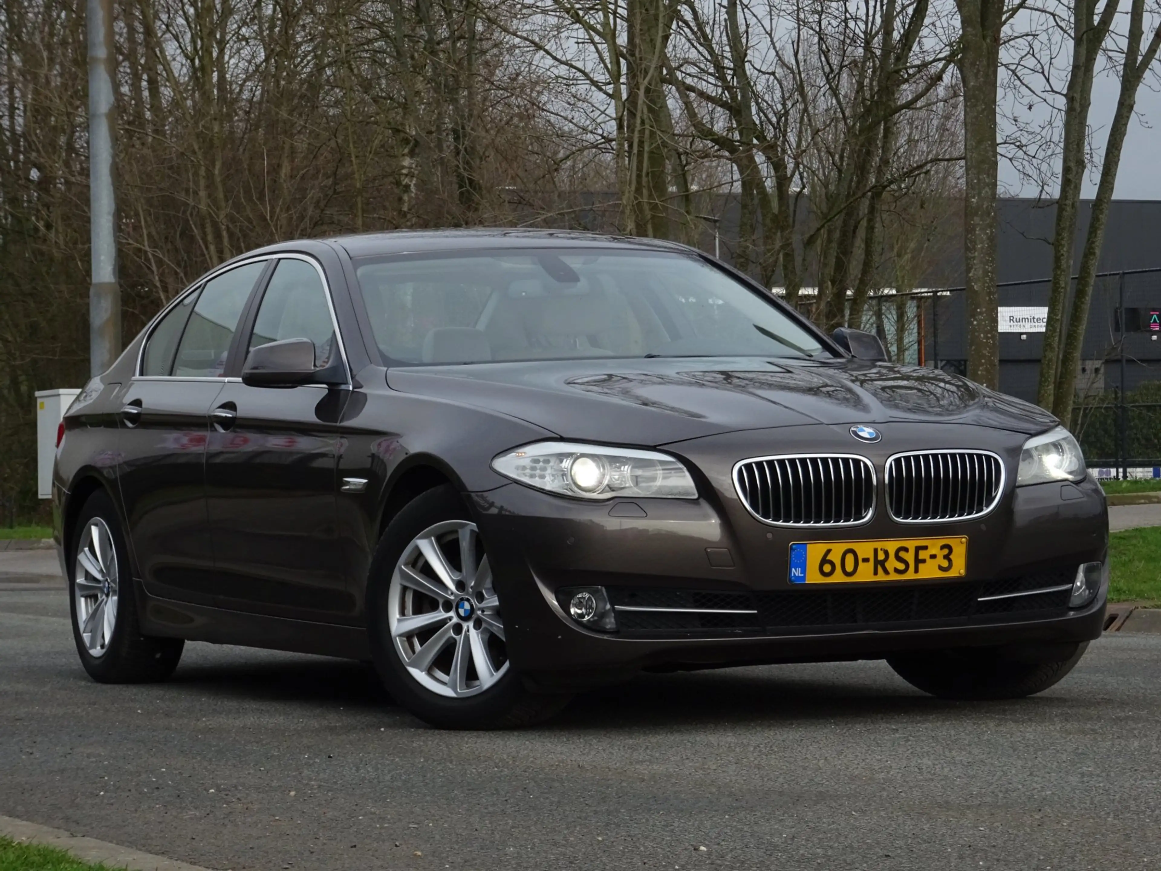 BMW 523 5-serie 523i High Executive NL-AUTO NAP/LEER/NAV/P — photo 4