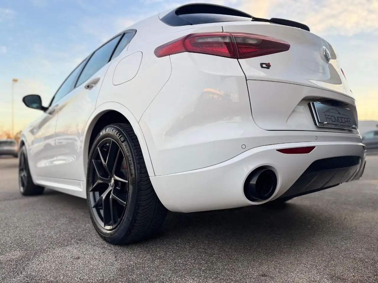 Alfa Romeo Stelvio 2021 — фото 28
