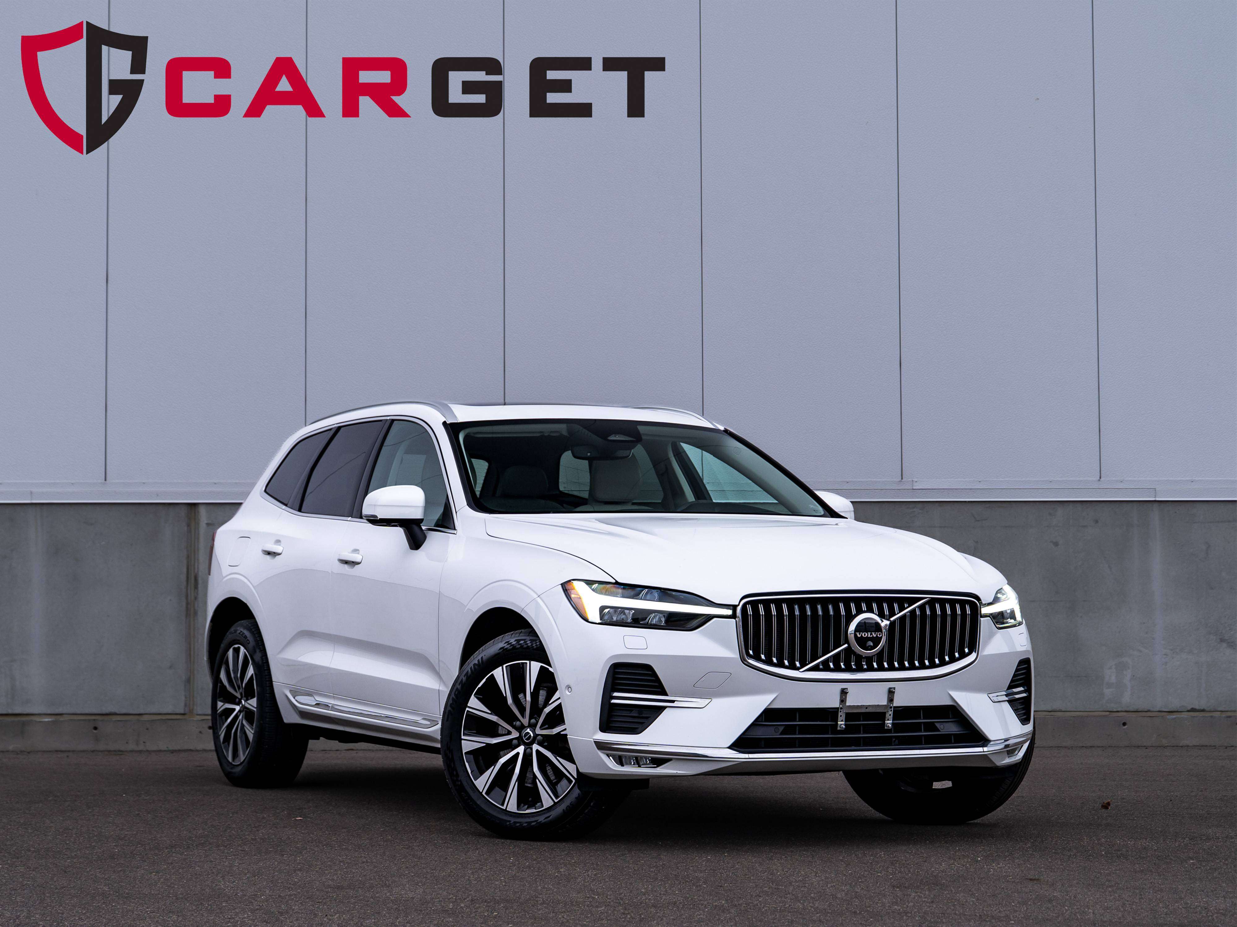  2023 Volvo XC60 B6 Plus Bright Theme AWD   