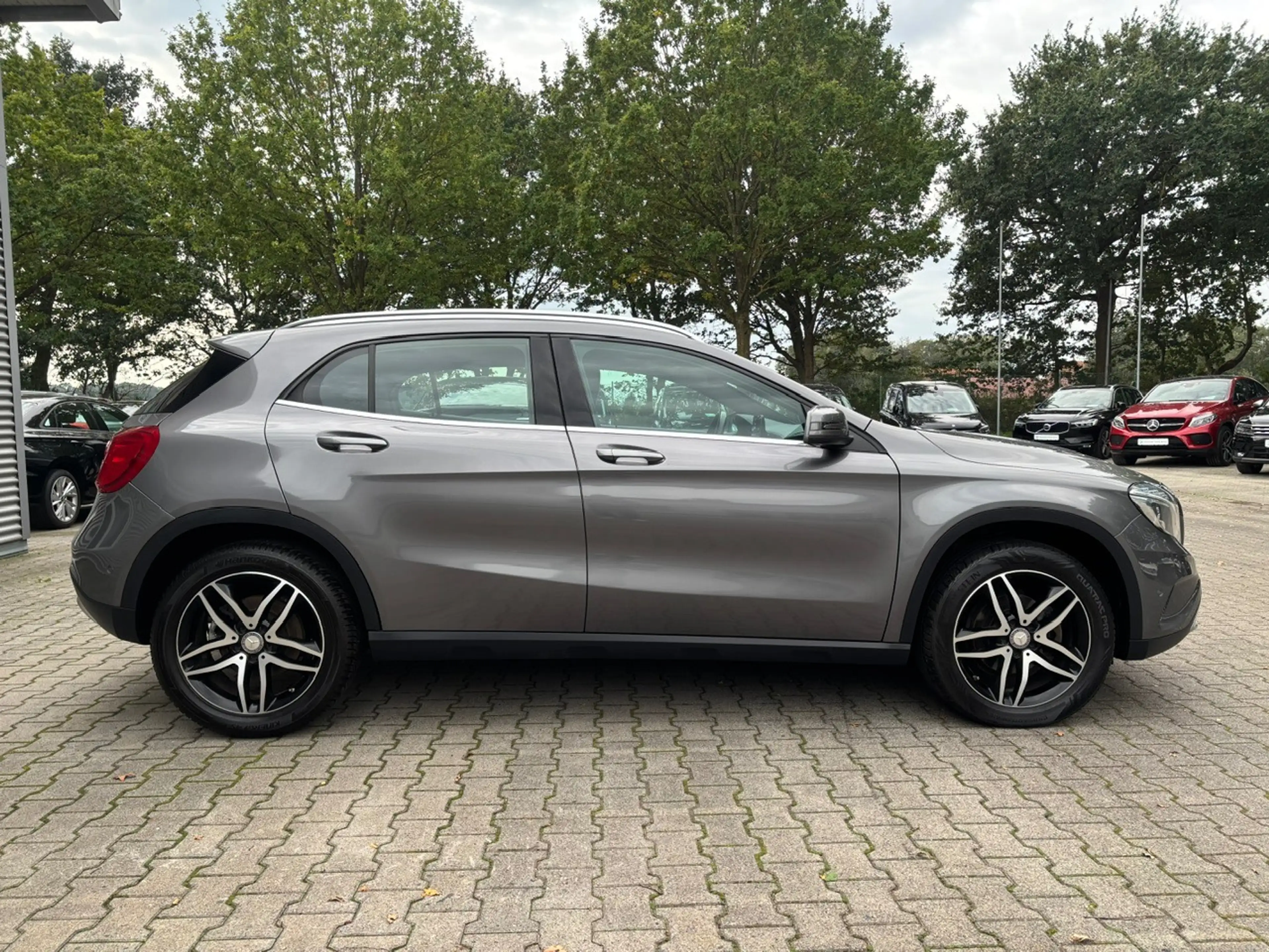 Mercedes-Benz GLA 200 d 7G-DCT "Score / Urban Automatik — photo 6