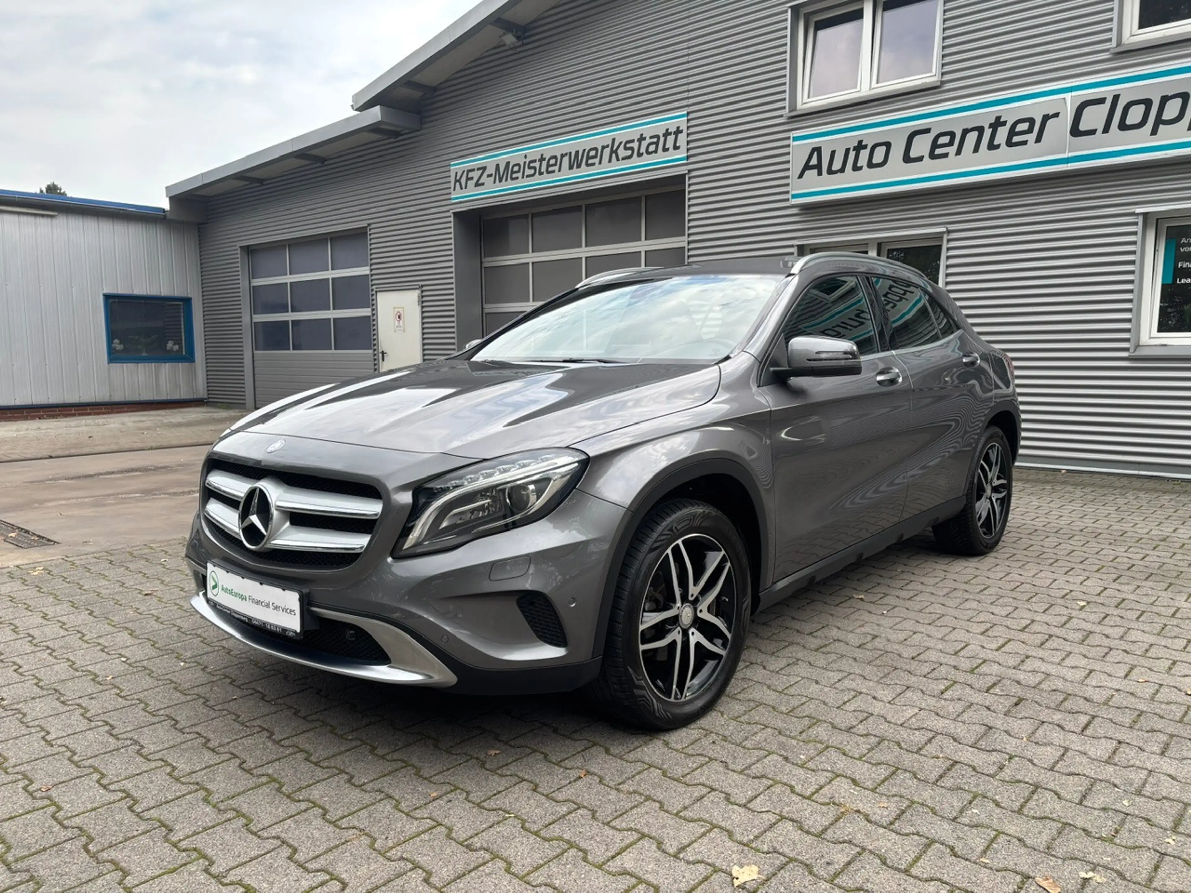 Mercedes-Benz GLA 200 d 7G-DCT "Score / Urban Automatik