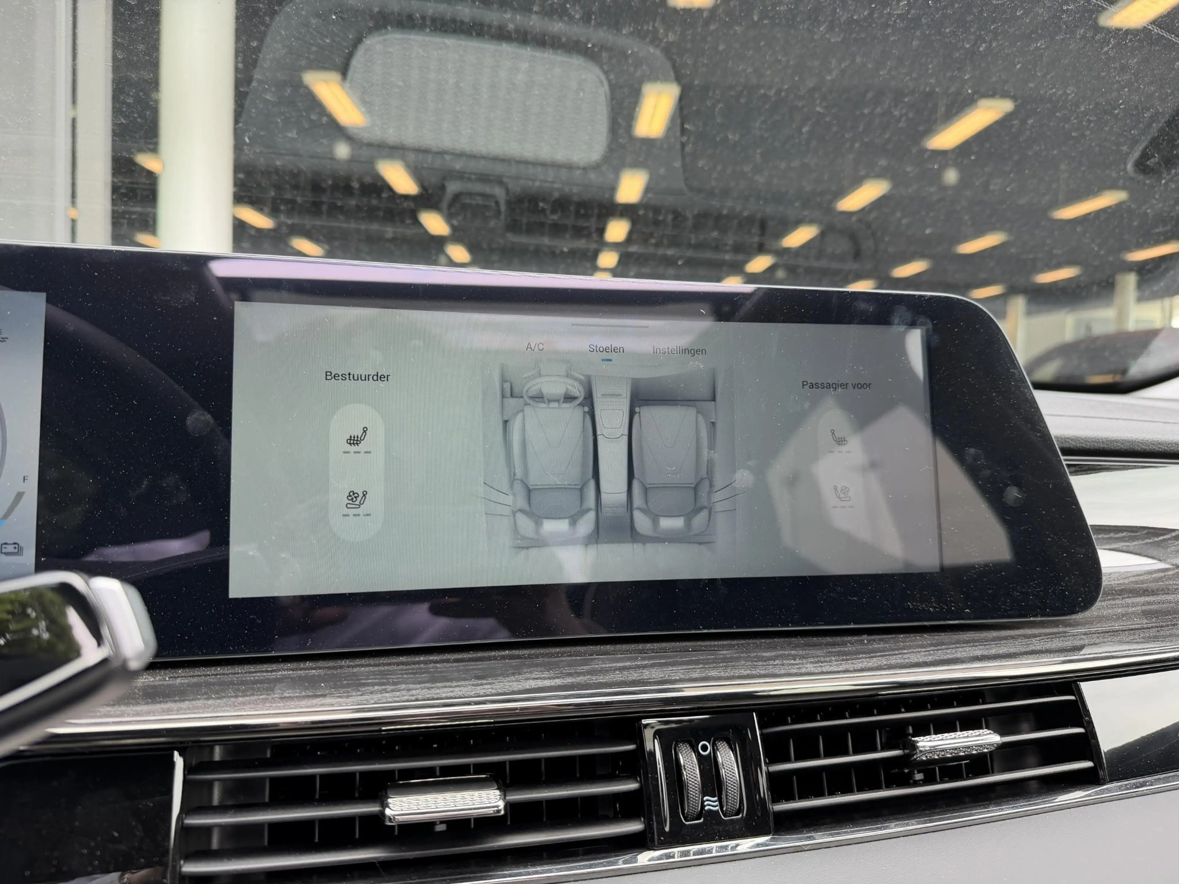 Omoda 5 1.6 T-GDi SHS-H Premium | DEMO — photo 27