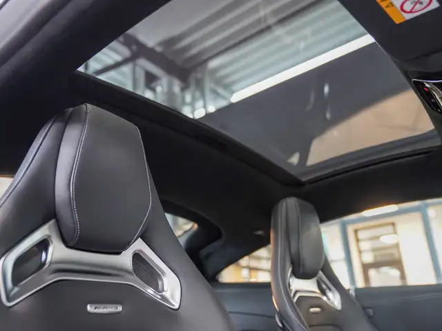 Mercedes-Benz Amg GT view 10