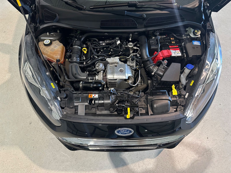 Ford Fiesta EcoBoost Sync Edition*Multif.,PDC,Bluet.* — photo 8