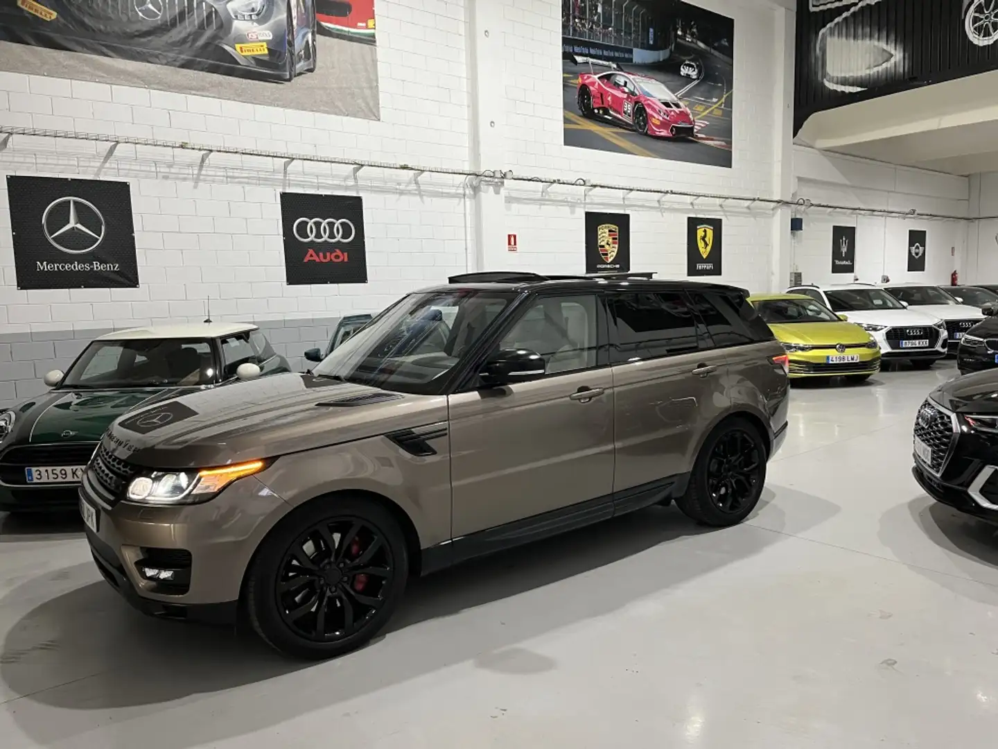 Land Rover Range Rover Sport 3.0SDV6 HSE Dynamic 306 Aut. Bleu - 2