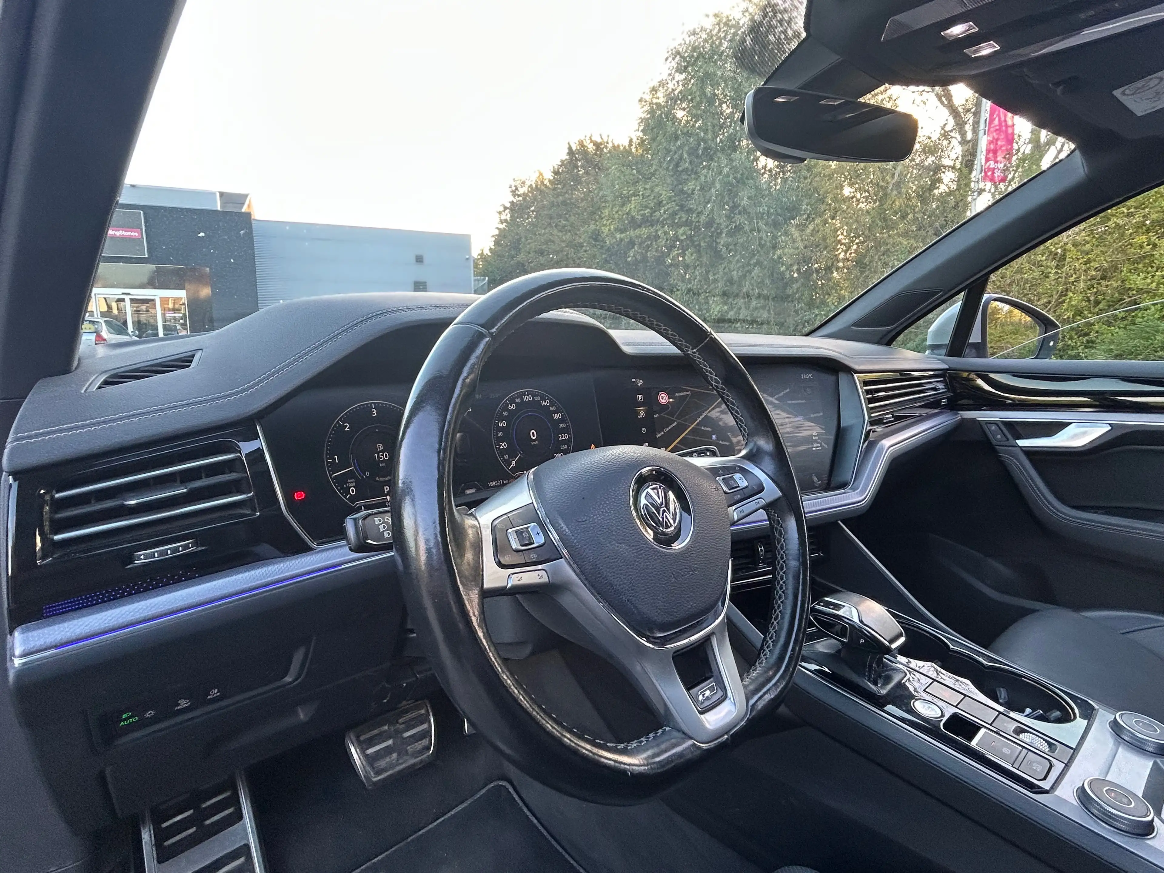 Volkswagen Touareg Touareg 3.0 TDi V6 SCR 4Mo R-Line Tiptronic — photo 12