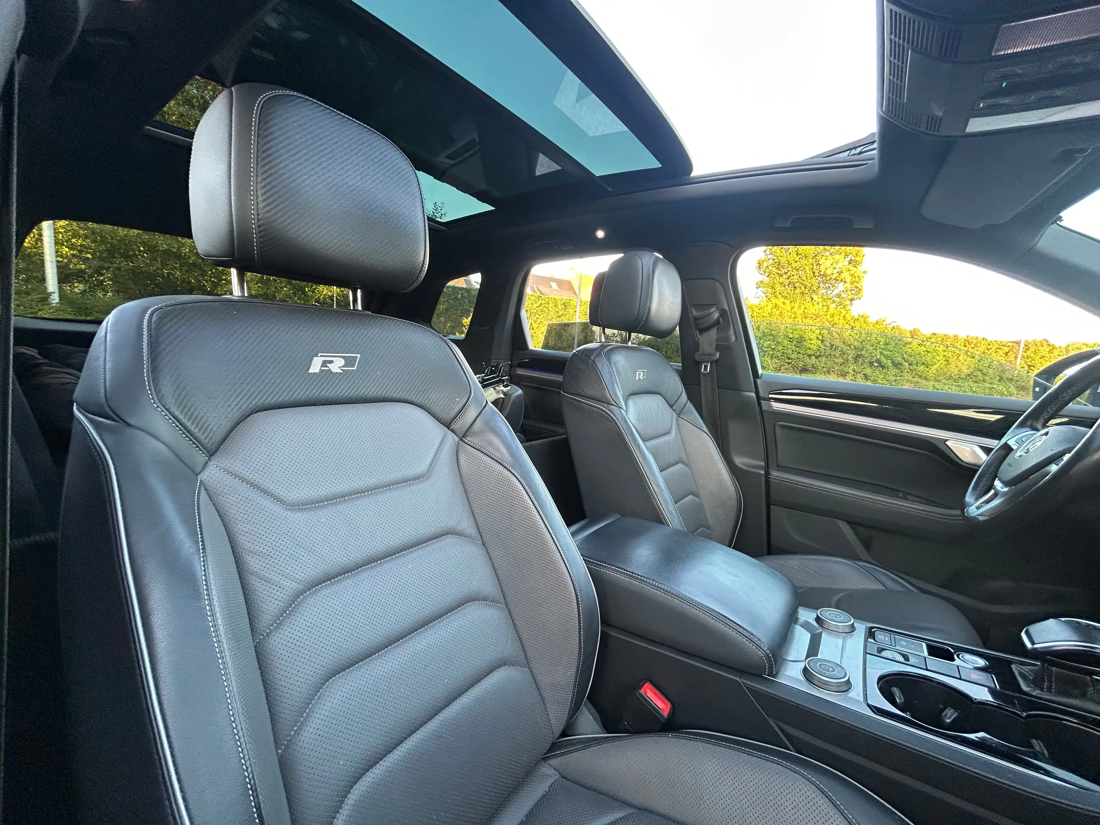 Volkswagen Touareg Touareg 3.0 TDi V6 SCR 4Mo R-Line Tiptronic — photo 15