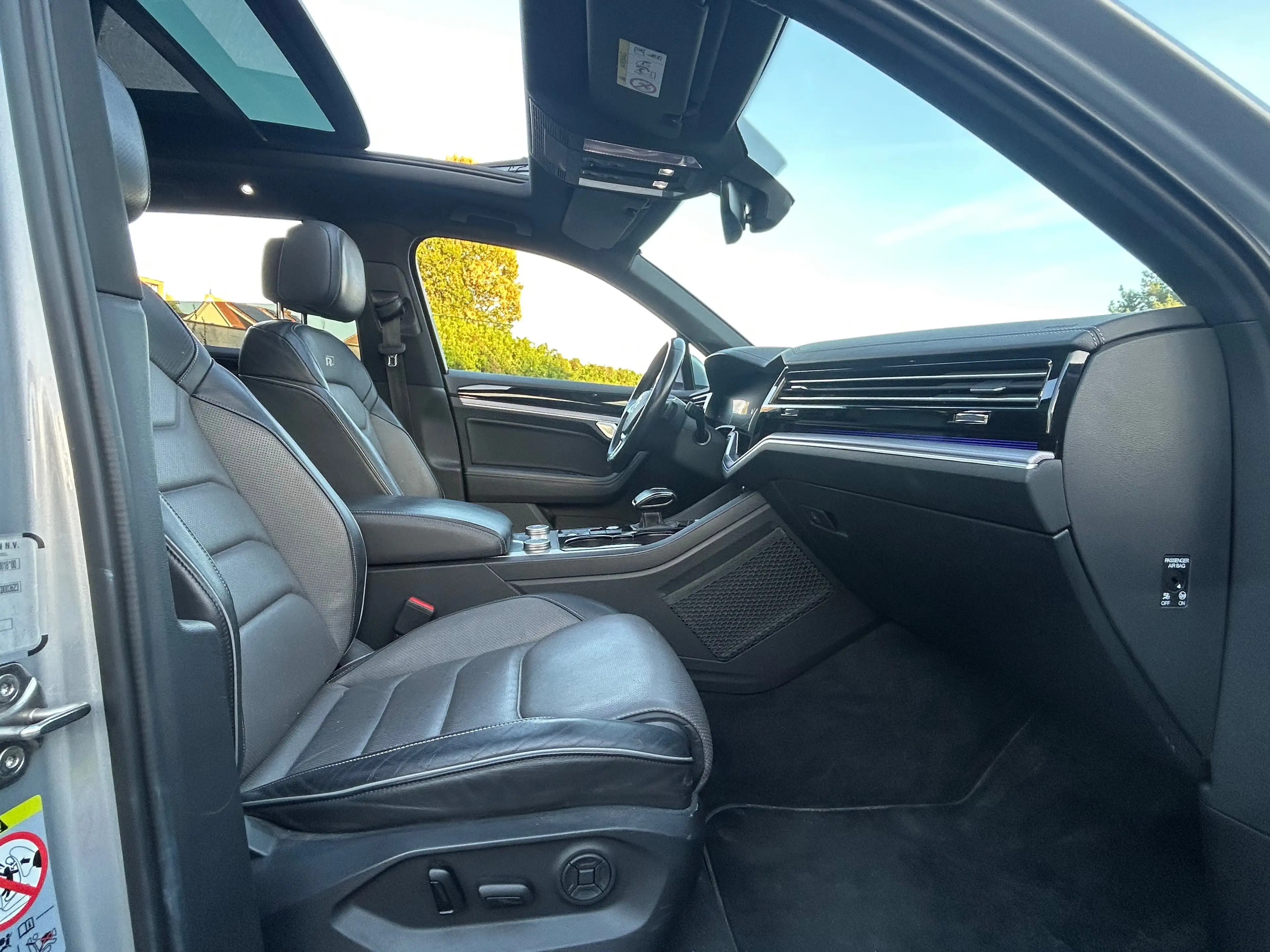 Volkswagen Touareg Touareg 3.0 TDi V6 SCR 4Mo R-Line Tiptronic — photo 14
