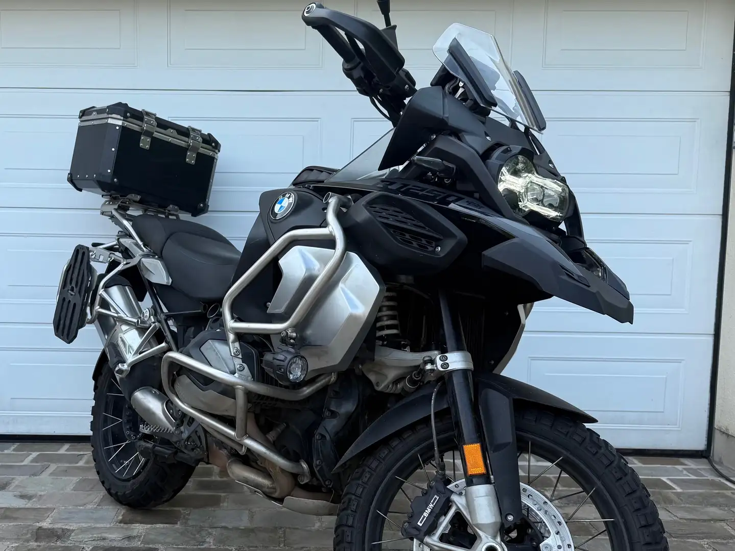 BMW R 1250 GS Adventure Dynamic-, Comfort-, Touring- and Light Package Czarny - 2
