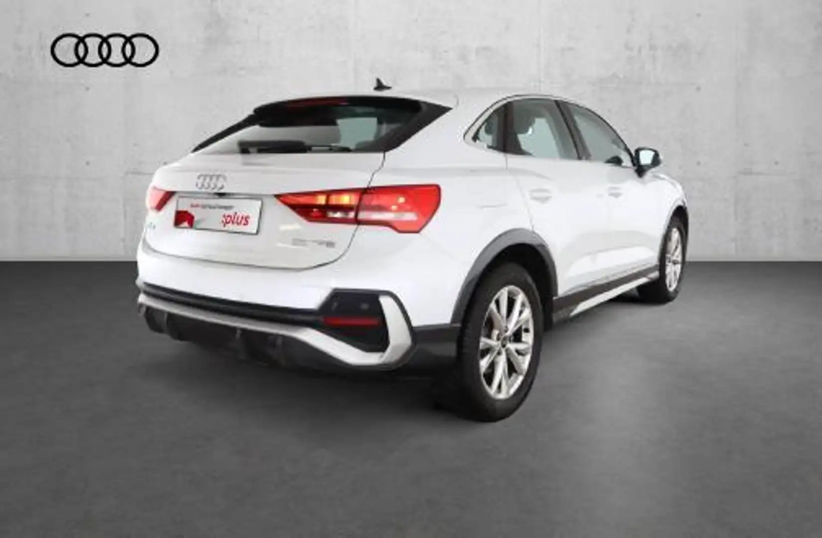 Audi Q3 Sportback 35 TFSI S-line /LED,AZV,Navi+,ACC Weiß - 2