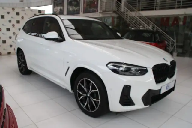 BMW X3 xDrive 20dA xLine M Sport