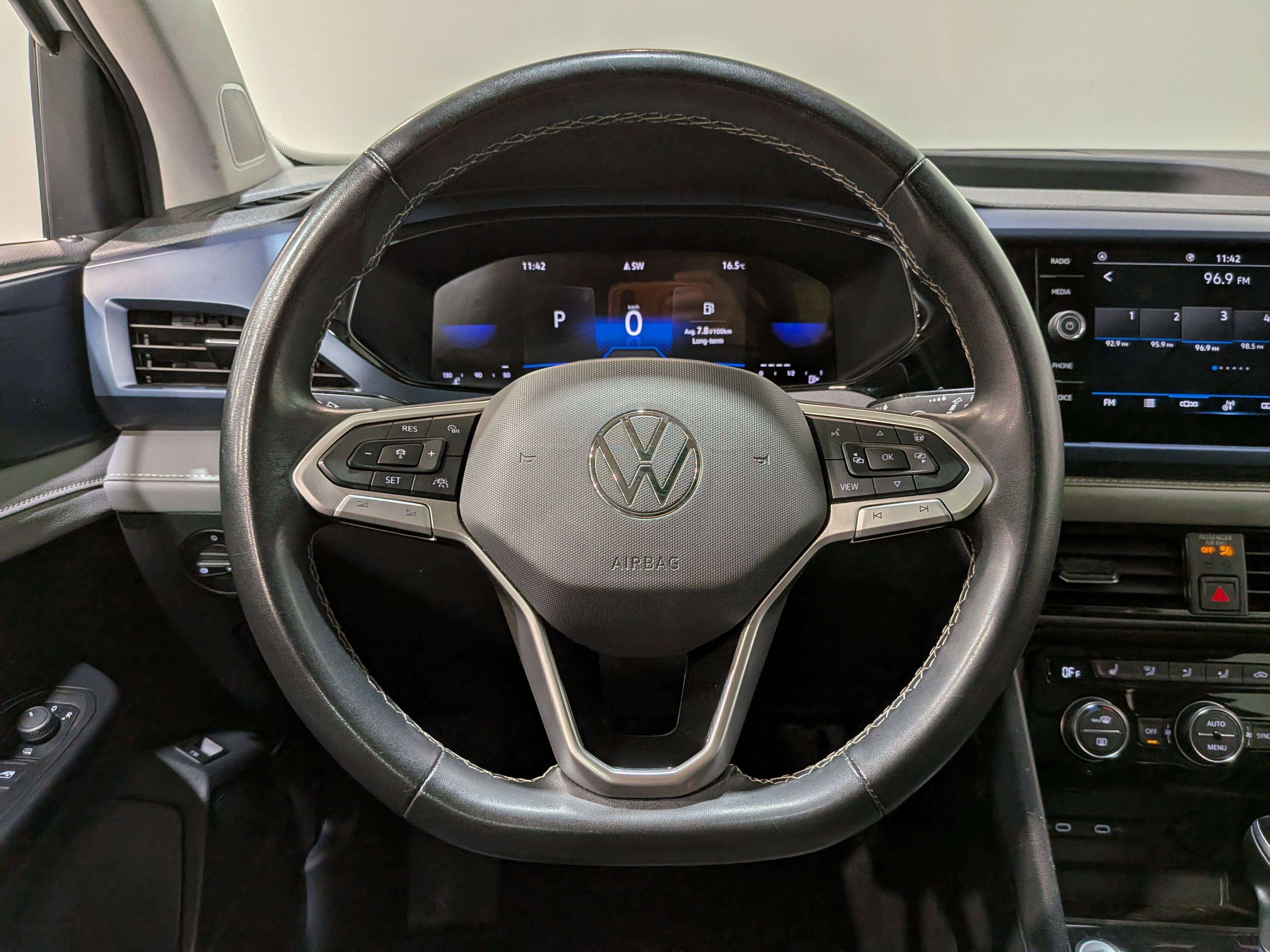 Volkswagen Taos 2024