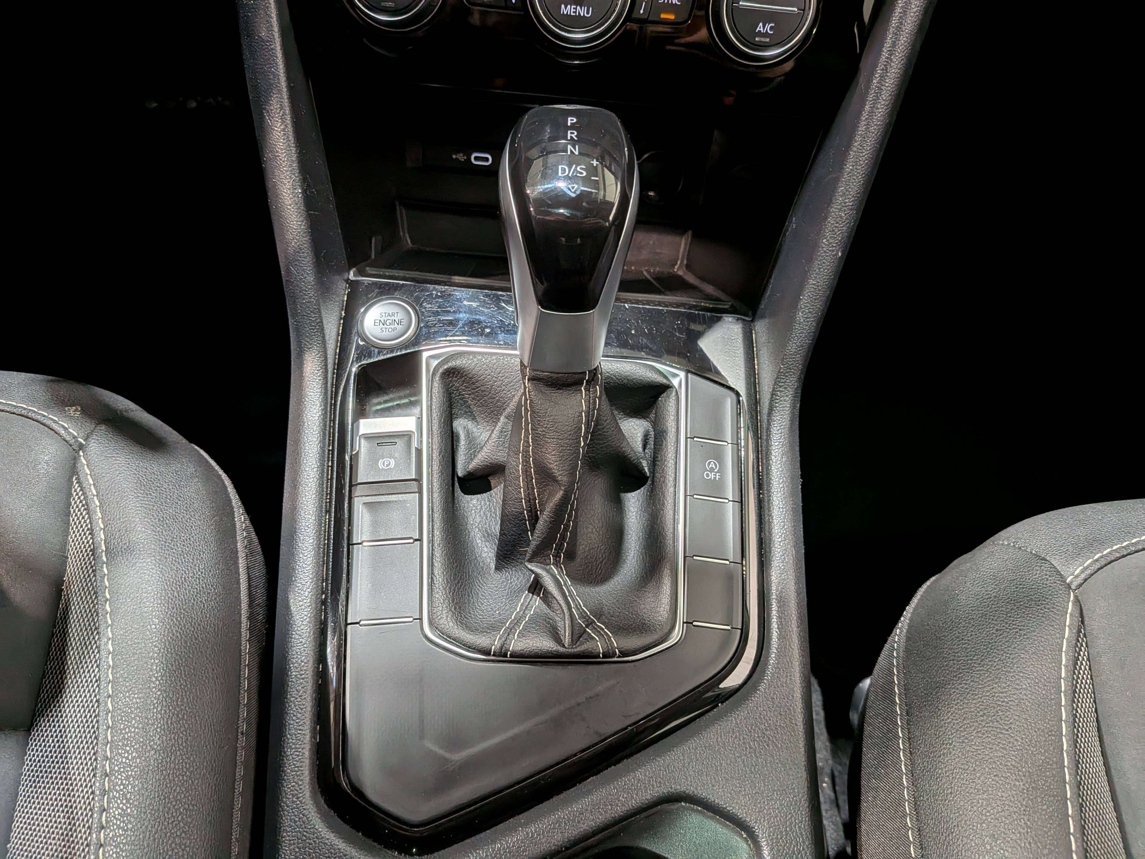 Volkswagen Taos 2024