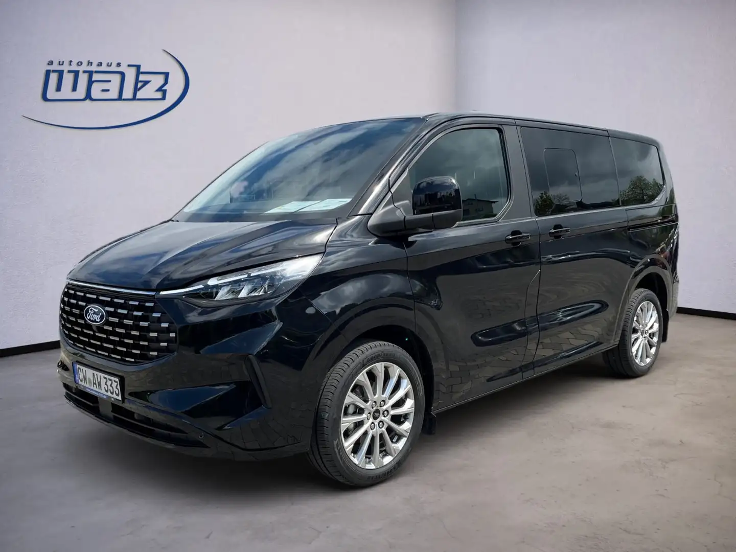Ford Tourneo Custom Bus 320 L1 Tourneo Titanium FWD Schwarz - 1