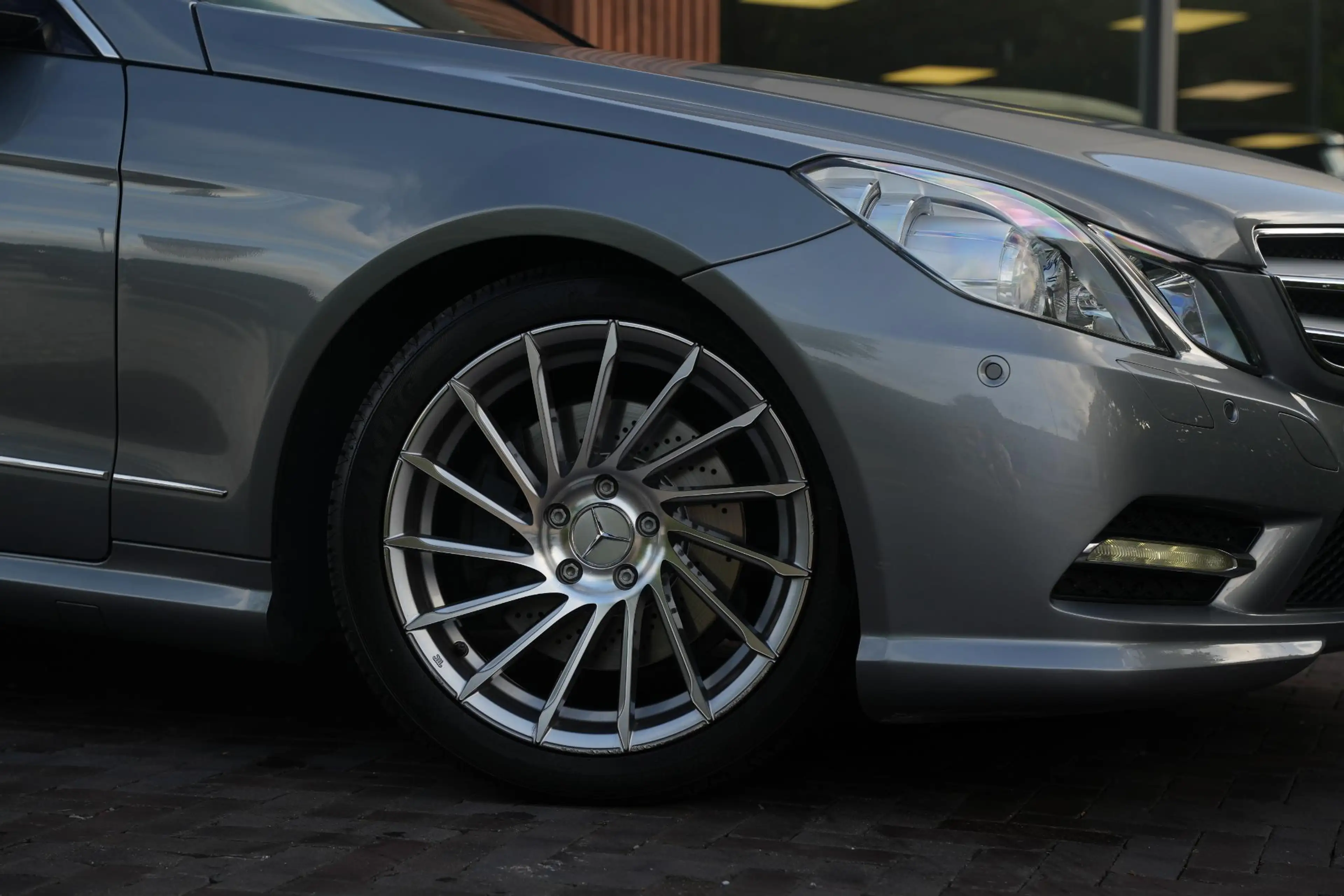 Mercedes-Benz E 200 Cabrio CGI Elegance — photo 16