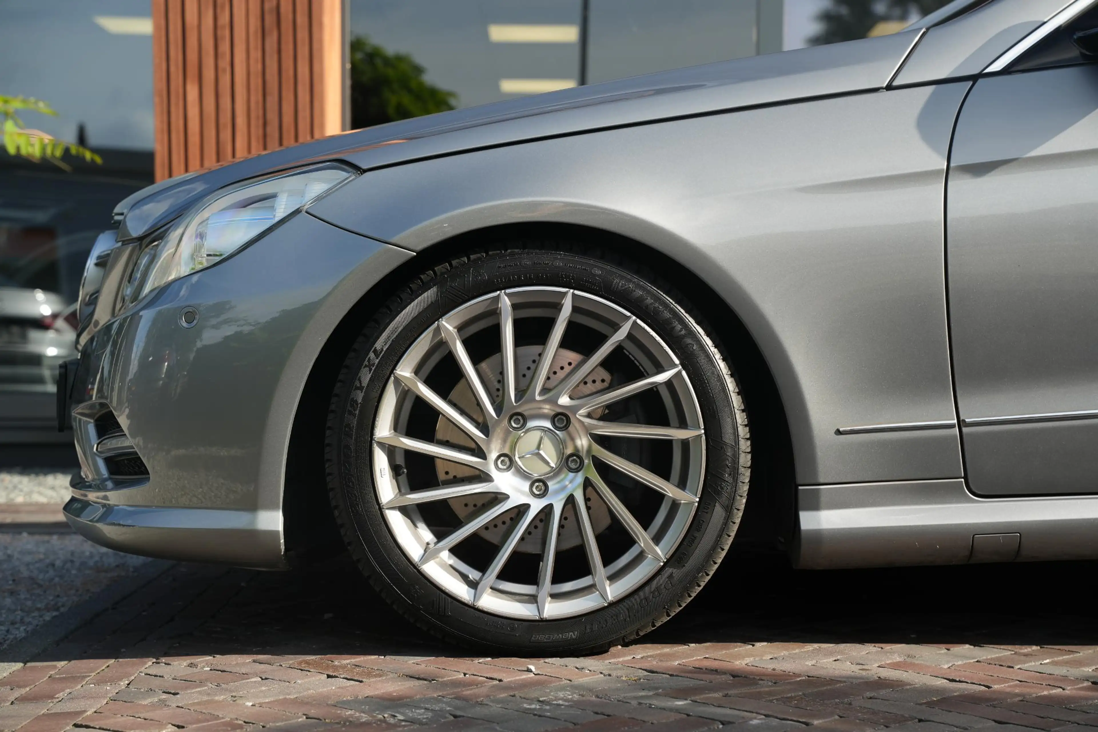Mercedes-Benz E 200 Cabrio CGI Elegance — photo 10