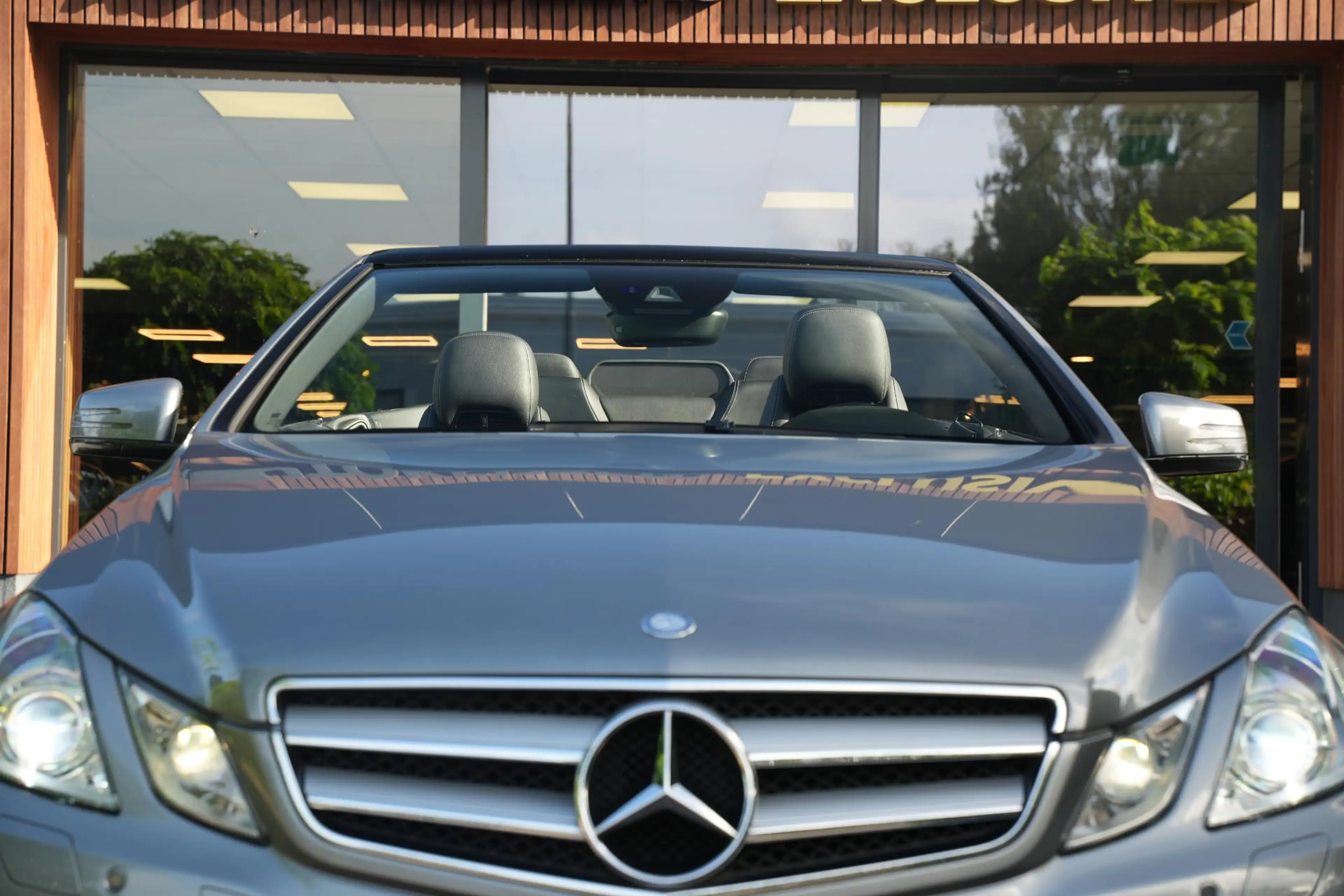 Mercedes-Benz E 200 Cabrio CGI Elegance — photo 15