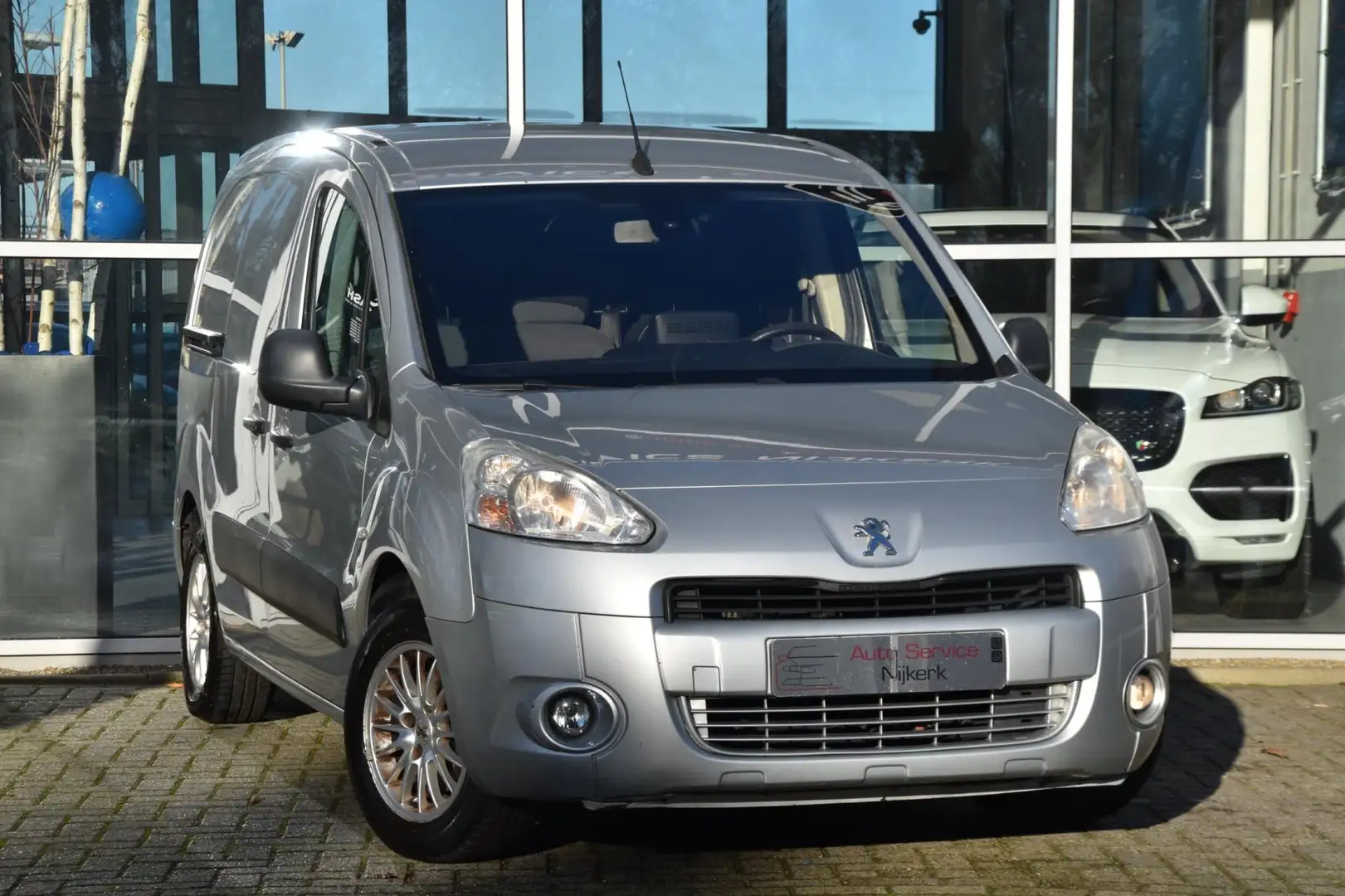 Peugeot Partner 120 1.6 e-HDI L1 XT Profit + 2Tronic Airco Elek. R - 1