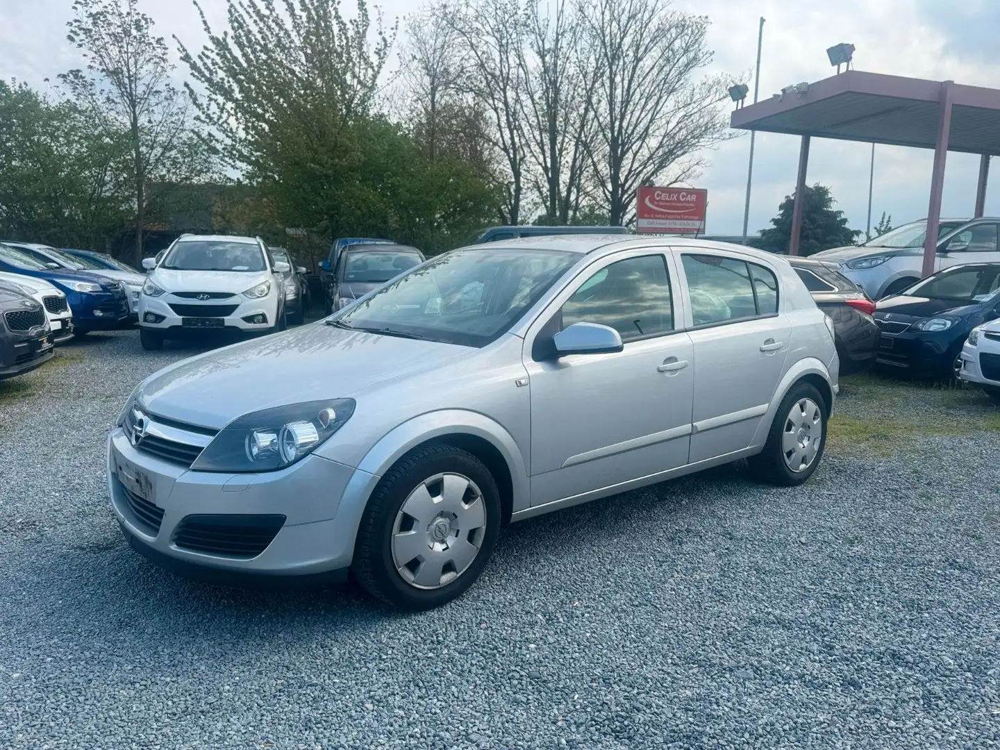 Opel Astra H Lim. Edition/Aus 1Hand/Klima/SHZ Argent - 2