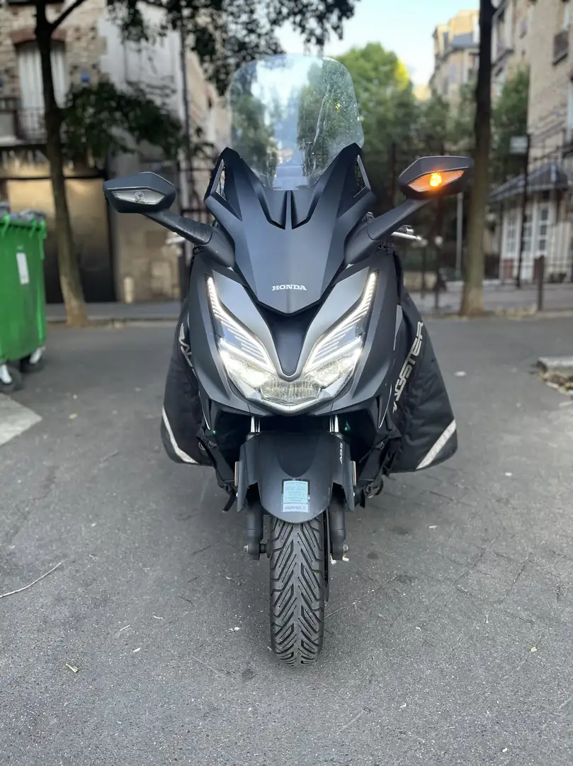 Honda Forza 350 Noir - 1