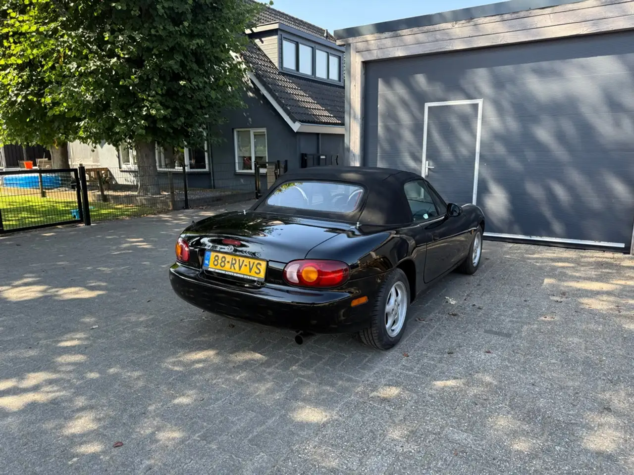 Mazda MX-5 1.6i, foto 11