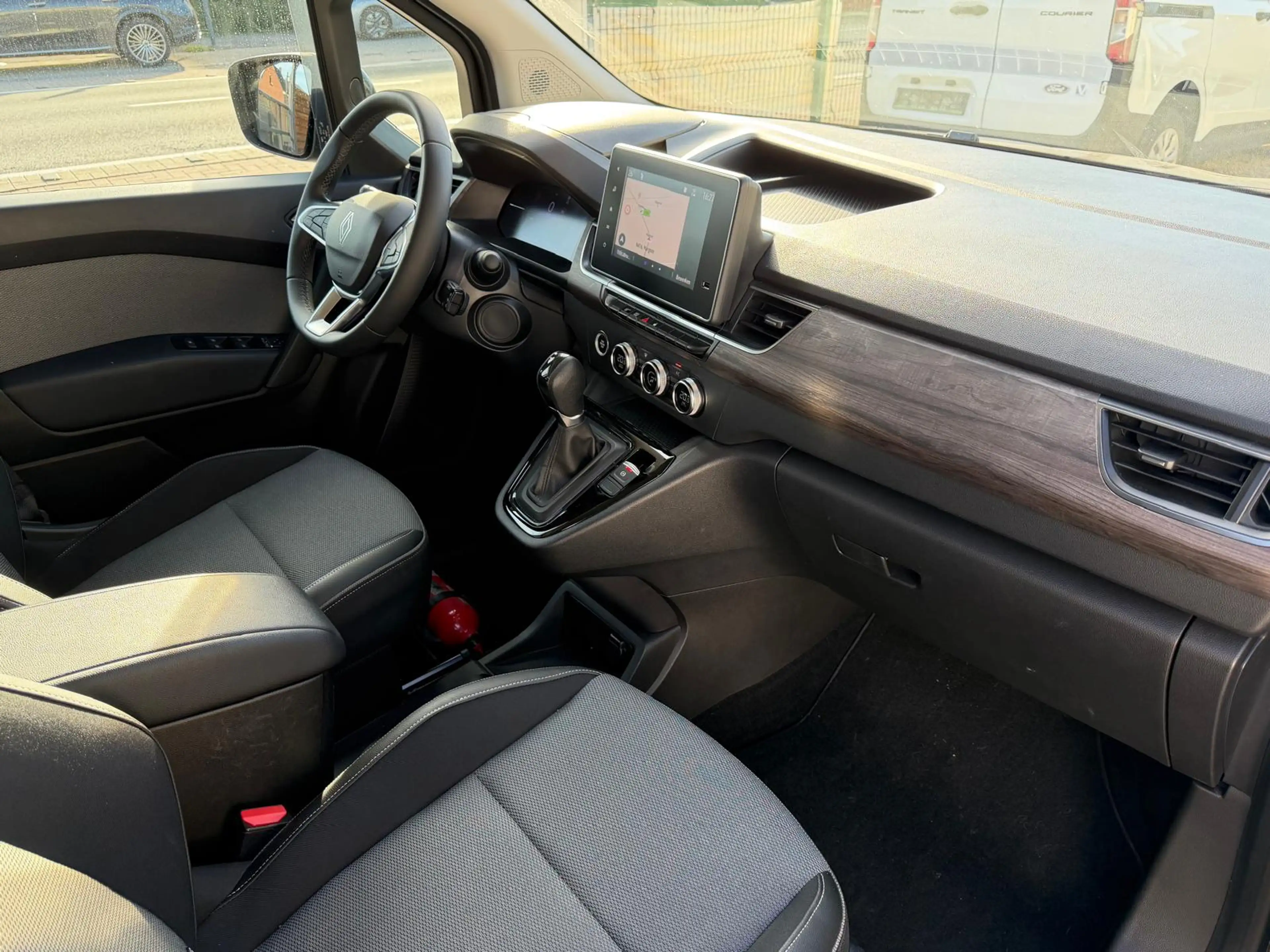 Renault Kangoo 1.3TCE * TECHNO * AUT * 130PK * CAMERA * WB TOT 06/2030 — photo 10