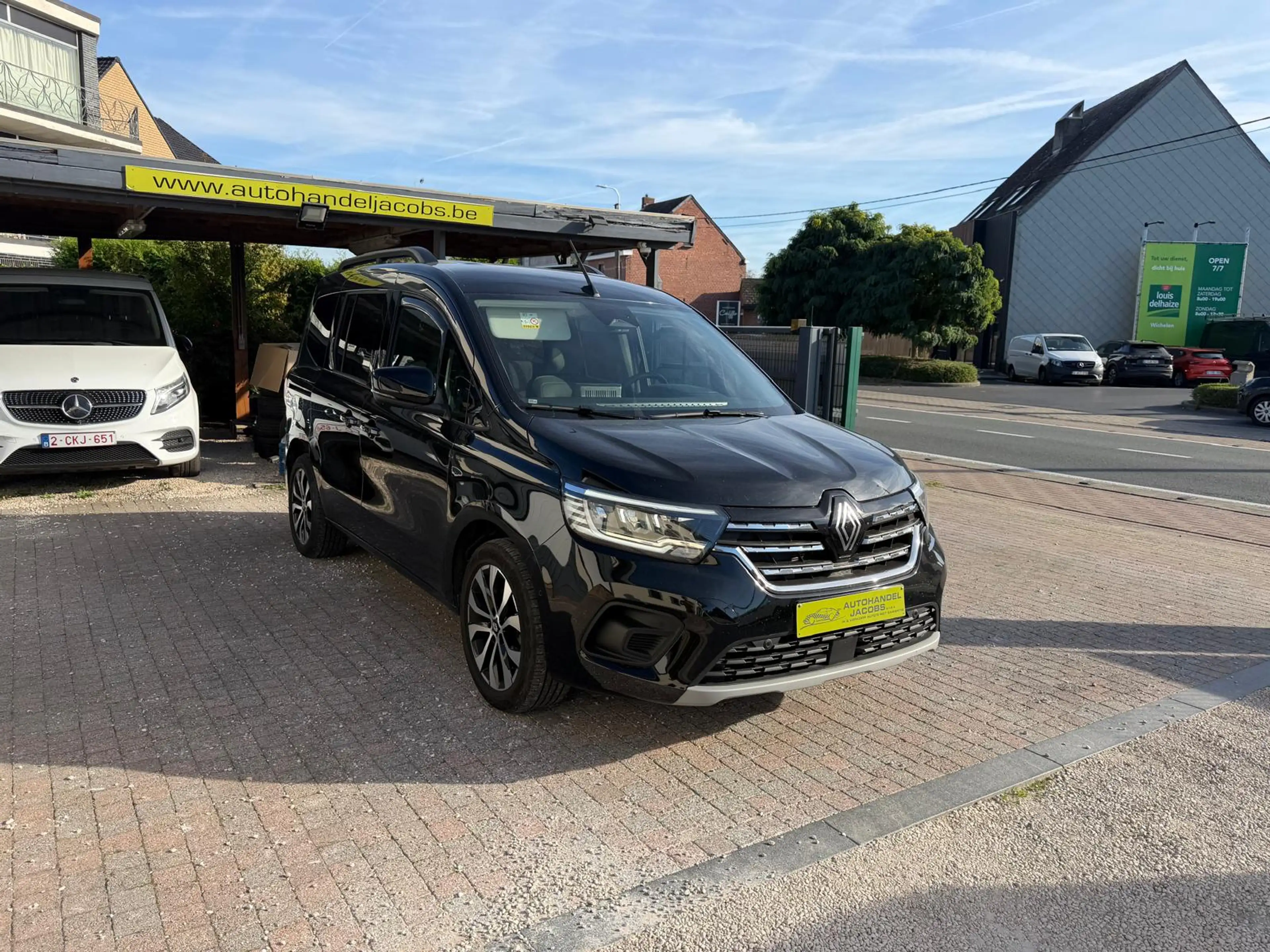 Renault Kangoo 1.3TCE * TECHNO * AUT * 130PK * CAMERA * WB TOT 06/2030
