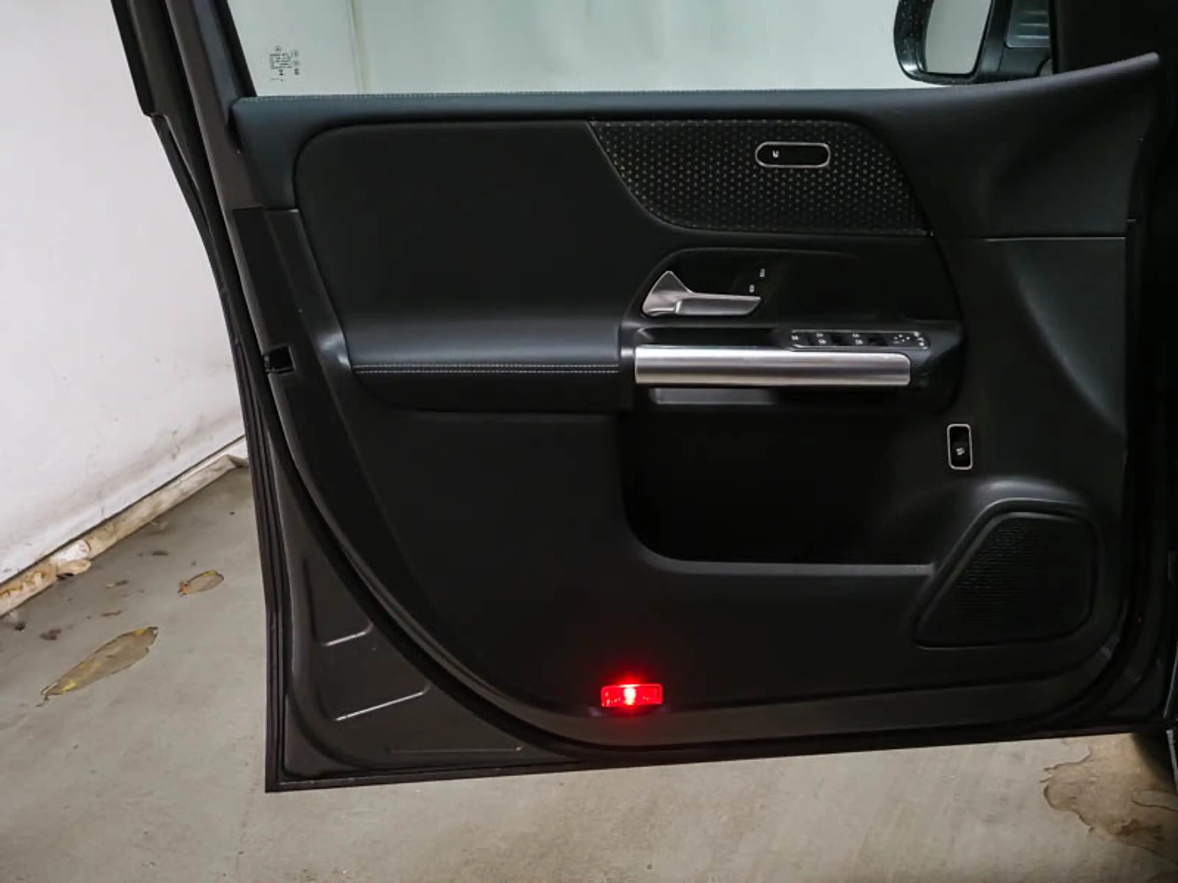Mercedes-Benz B 200 d , PROGRESSIVE KAMERA SPUR PDC SHZ — photo 11