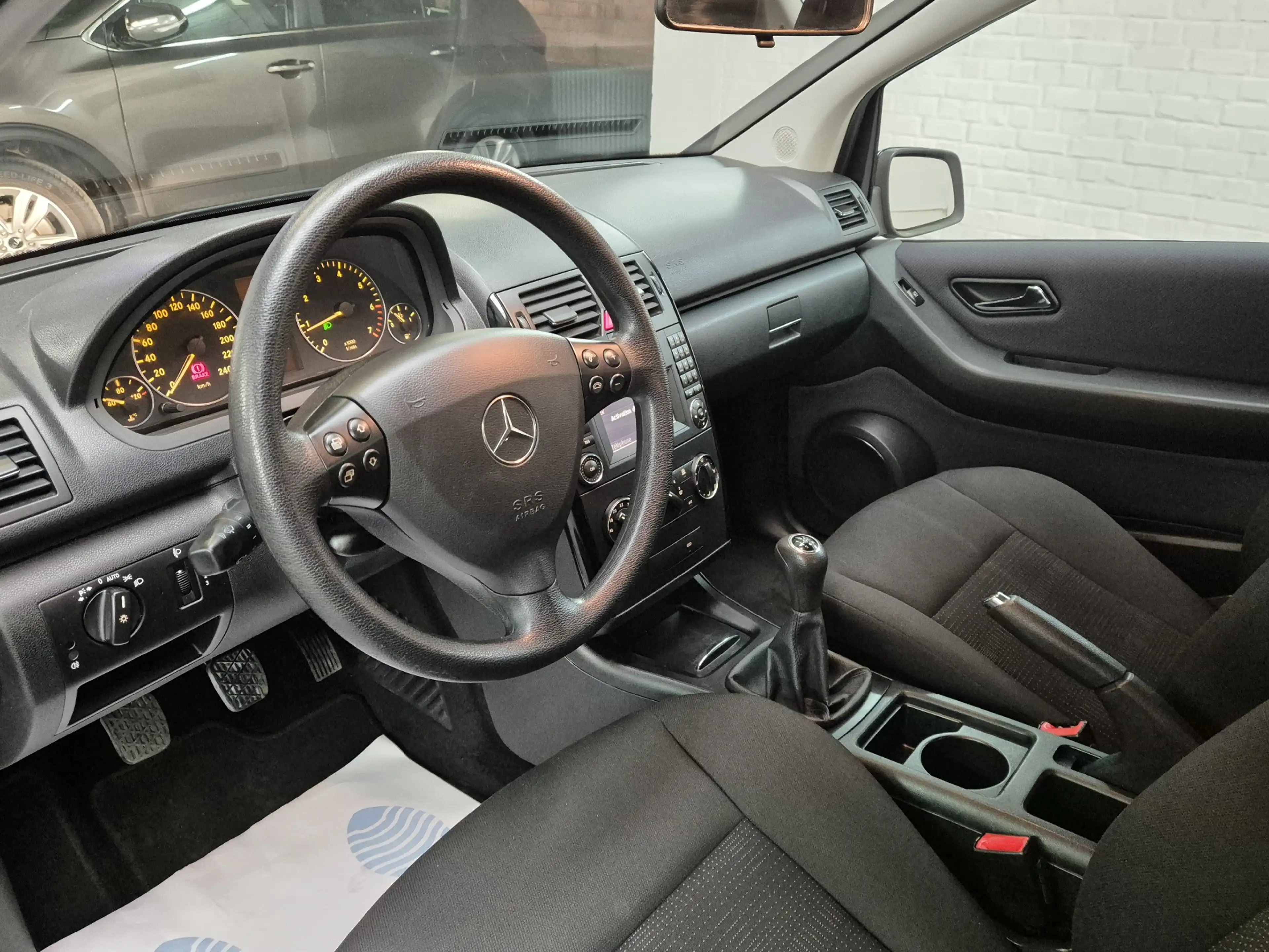 Mercedes-Benz A 150 A 150 BlueEFFICIENCY -66.000km- Top état-Garantie — photo 9