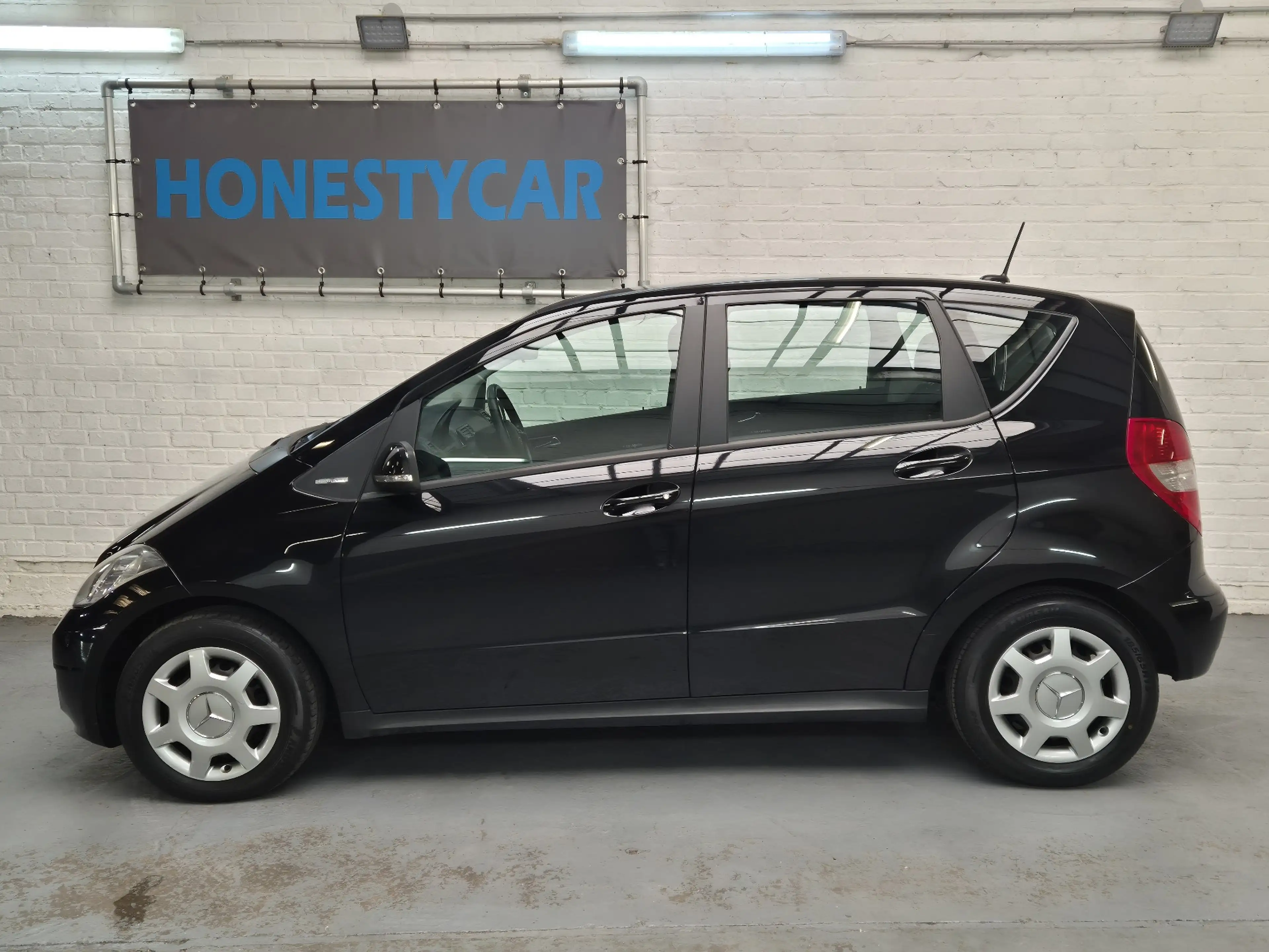 Mercedes-Benz A 150 A 150 BlueEFFICIENCY -66.000km- Top état-Garantie — photo 2