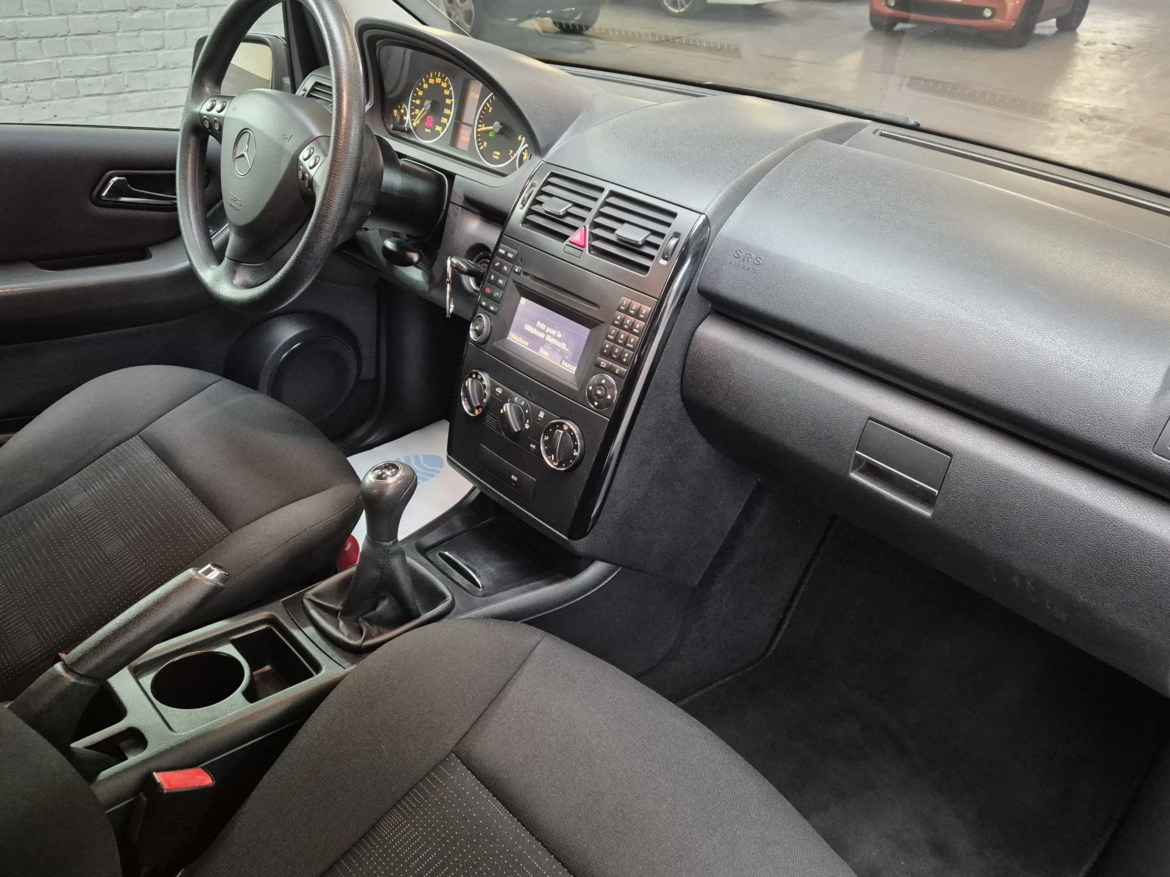 Mercedes-Benz A 150 A 150 BlueEFFICIENCY -66.000km- Top état-Garantie — photo 13