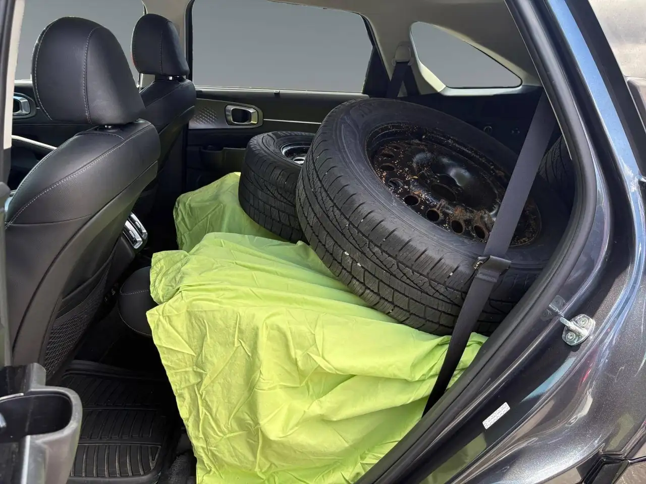 Kia Sorento снимка Kia Sorento