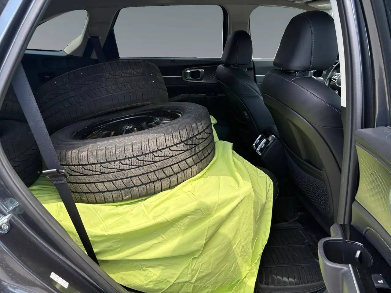 Kia Sorento снимка Kia Sorento